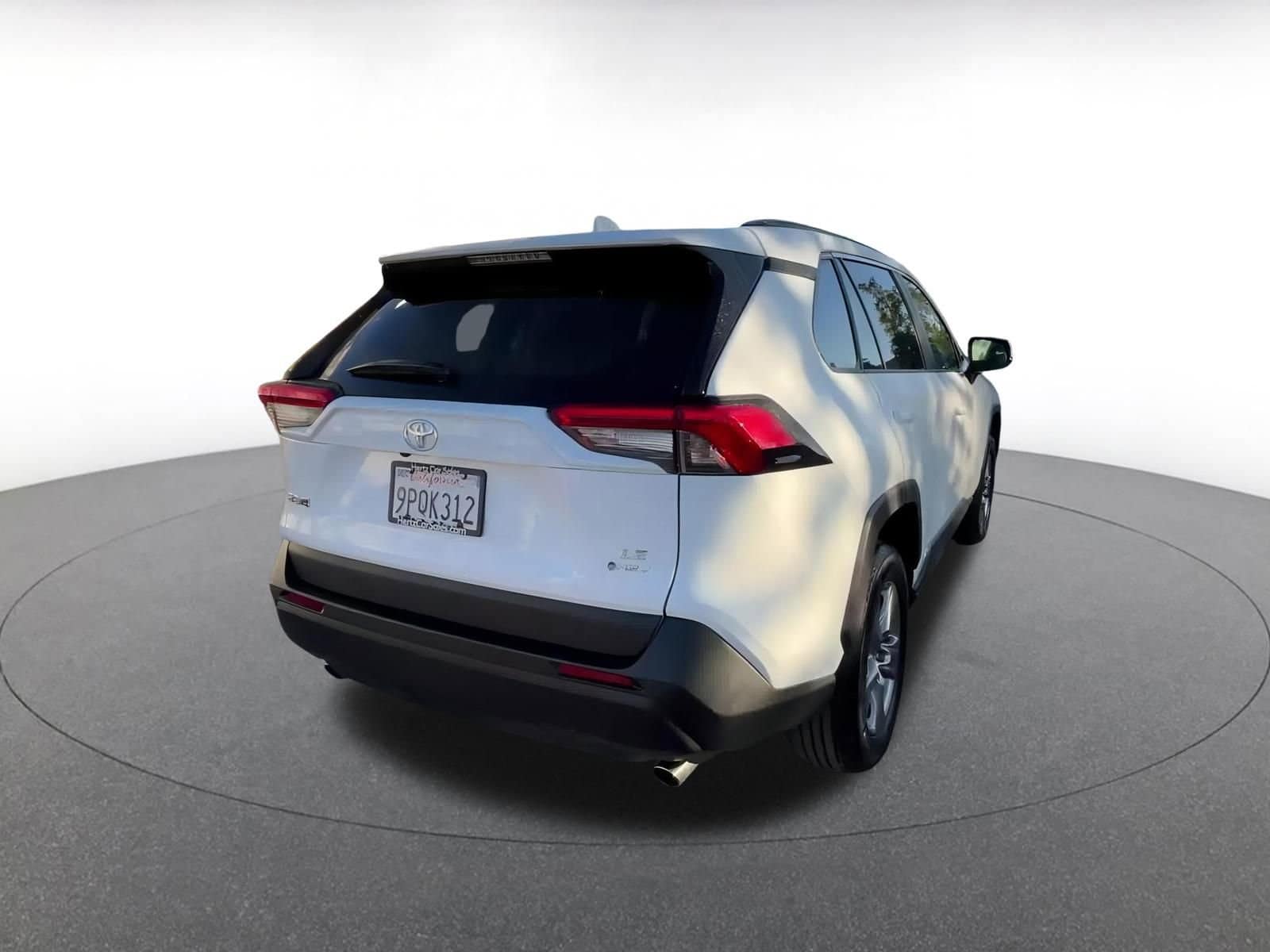 Thumbnail: 2025 Toyota RAV4 - 22