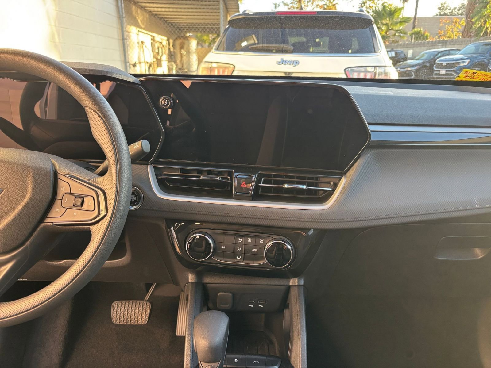 Thumbnail: 2025 Chevrolet TrailBlazer - 18