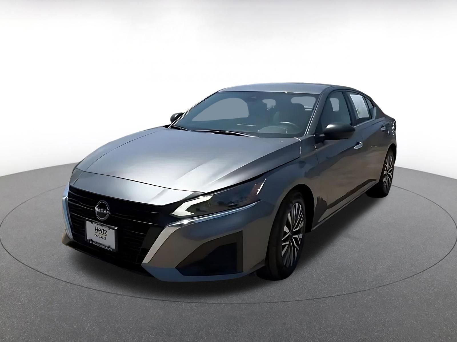 Thumbnail: 2025 Nissan Altima - 7