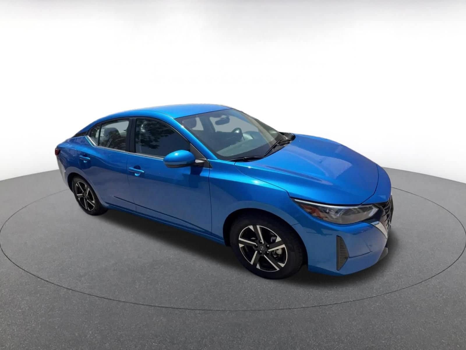 Thumbnail: 2025 Nissan Sentra - 2