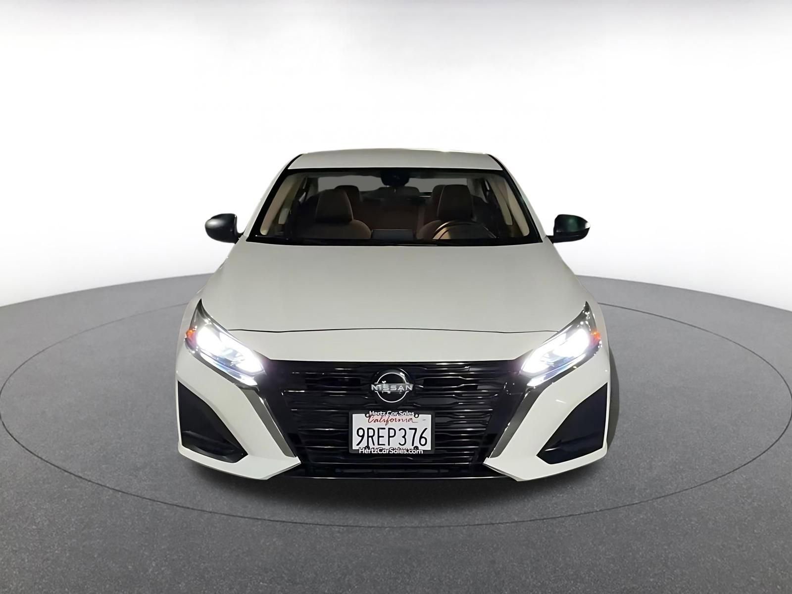 Thumbnail: 2025 Nissan Altima - 4