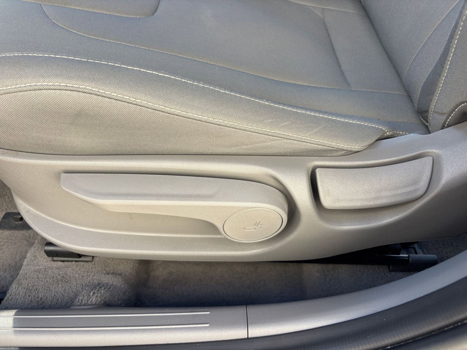 Thumbnail: 2025 Hyundai Elantra - 23