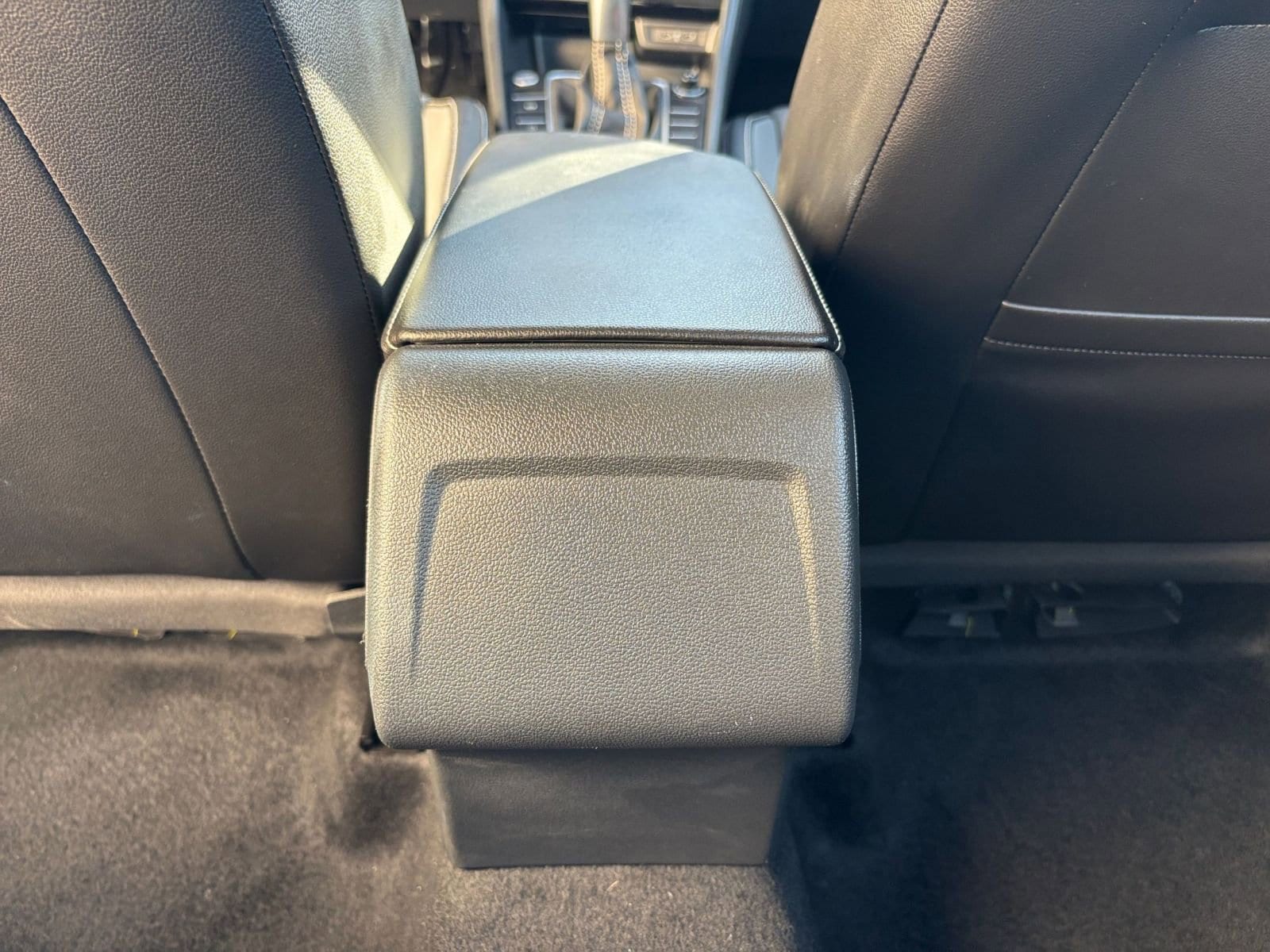 Thumbnail: 2025 Volkswagen Jetta - 24