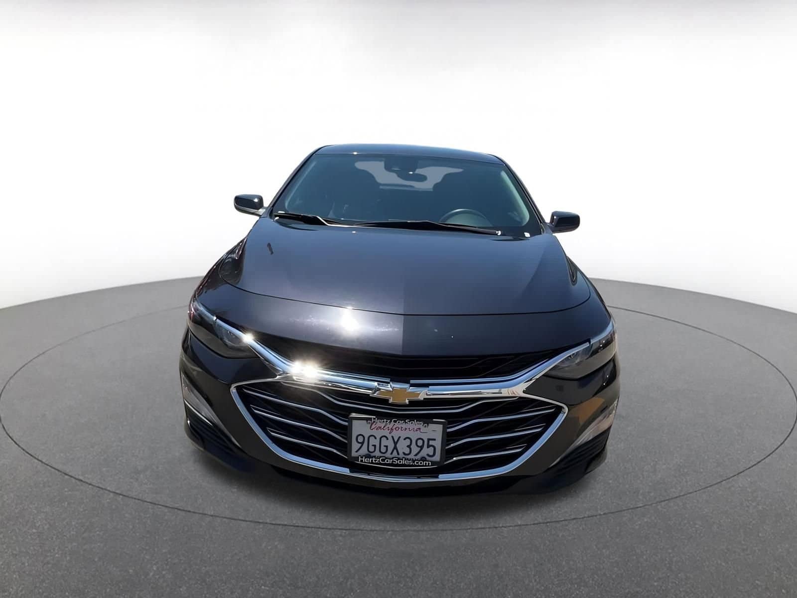 Thumbnail: 2023 Chevrolet Malibu - 3