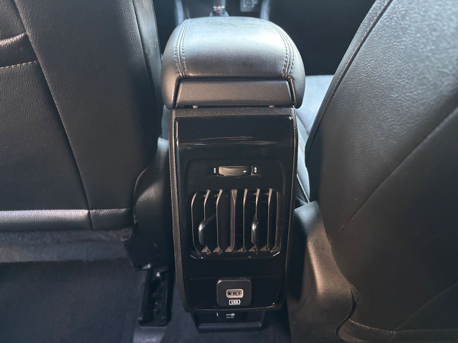 Thumbnail: 2025 Jeep Compass - 24