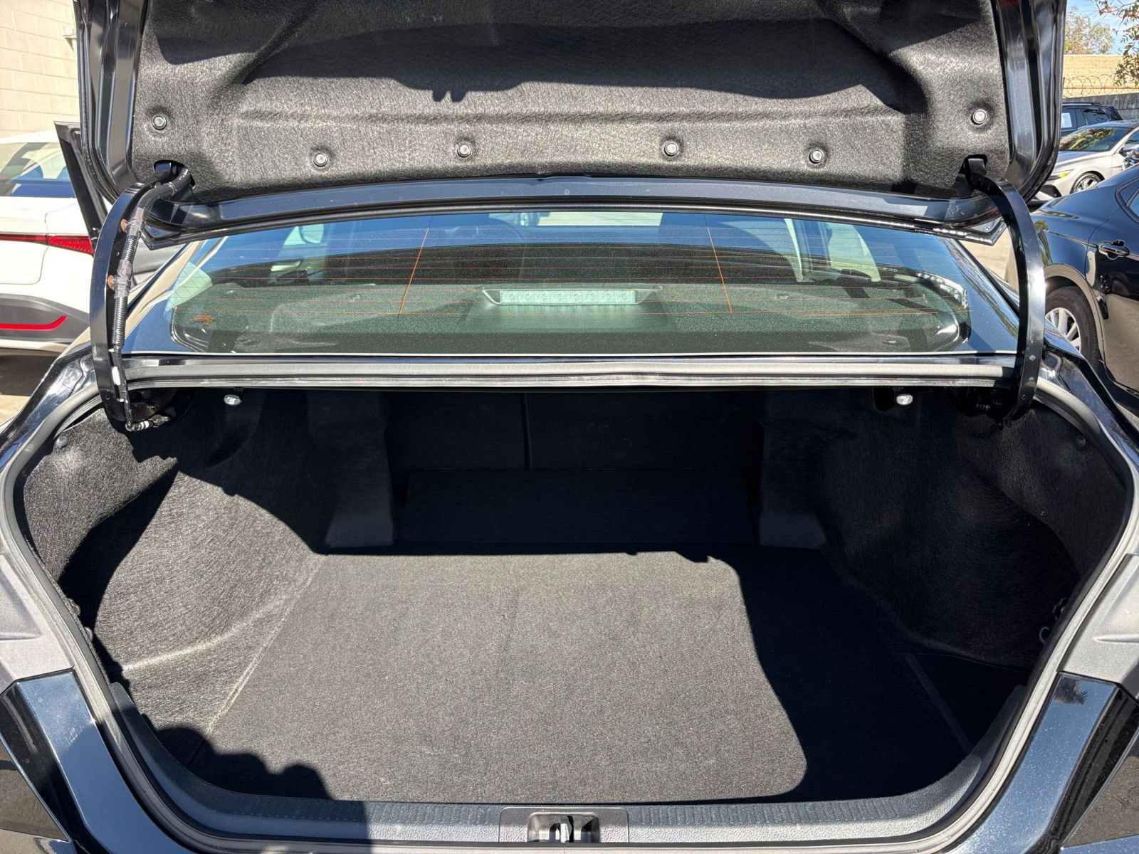 Thumbnail: 2025 Toyota Camry - 31