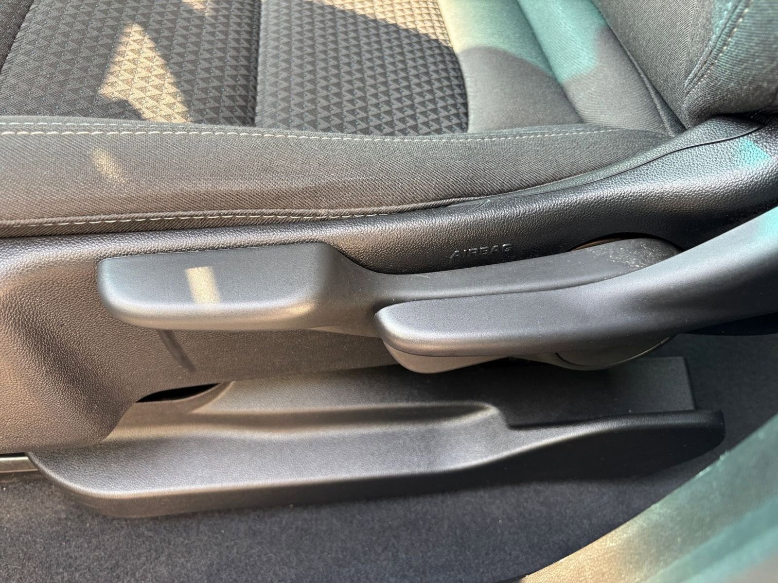 Thumbnail: 2023 Chevrolet Bolt EV - 28