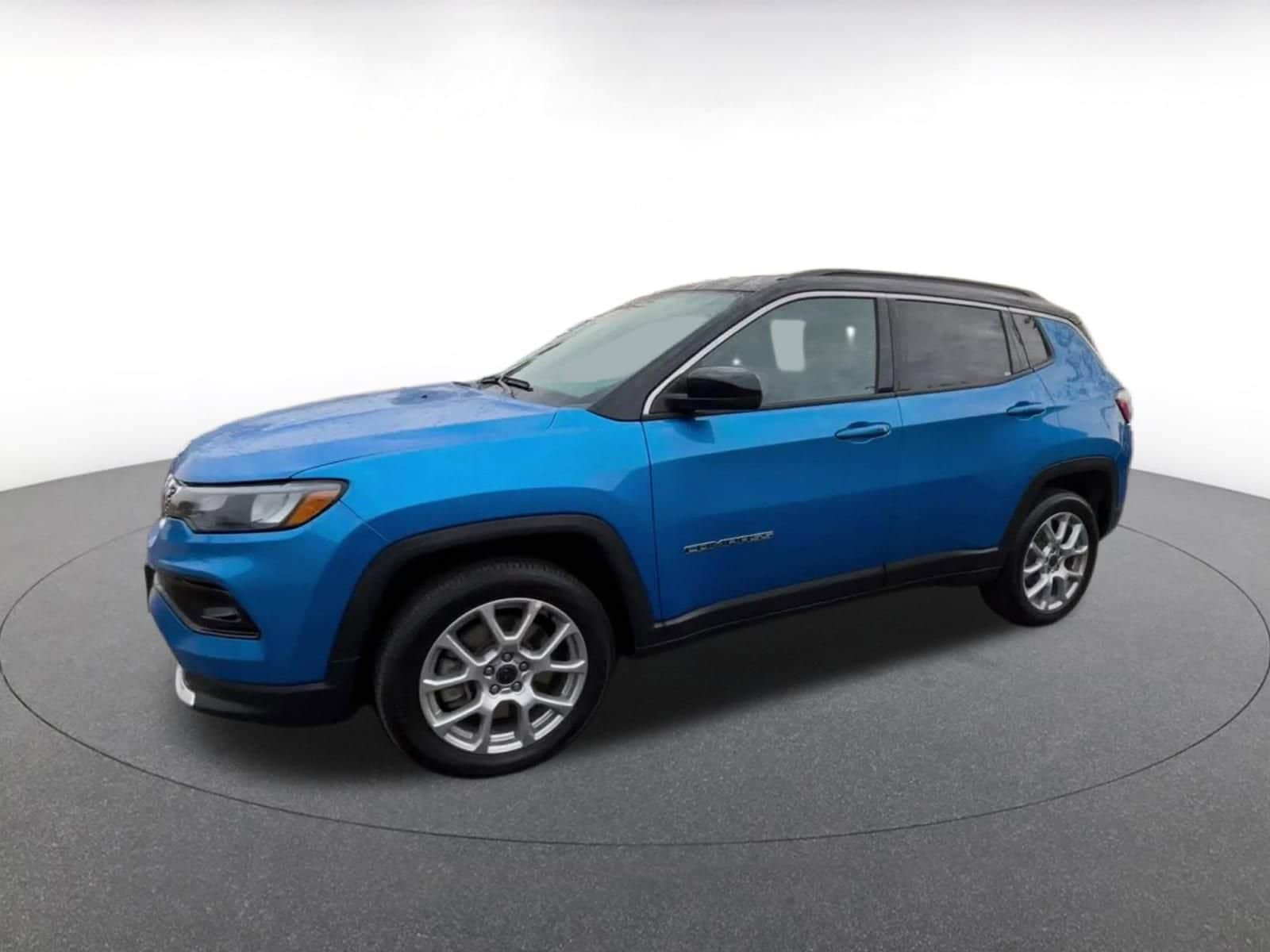 Thumbnail: 2025 Jeep Compass - 8