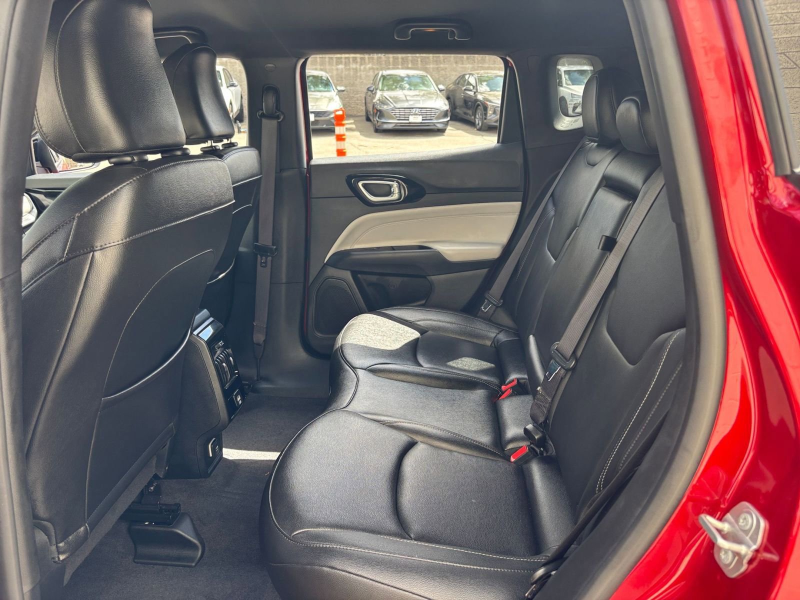 Thumbnail: 2025 Jeep Compass - 25