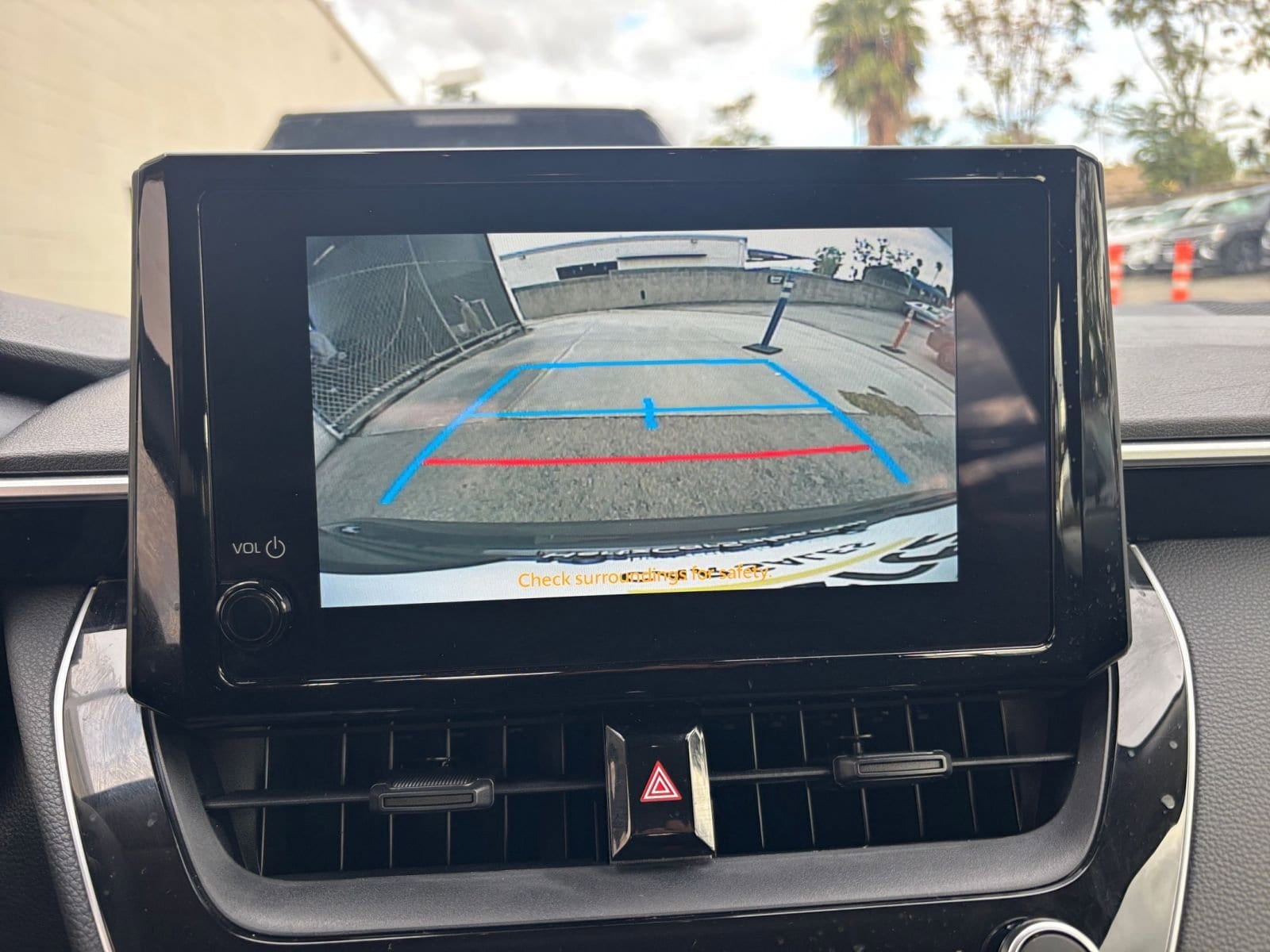 Thumbnail: 2025 Toyota Corolla - 17