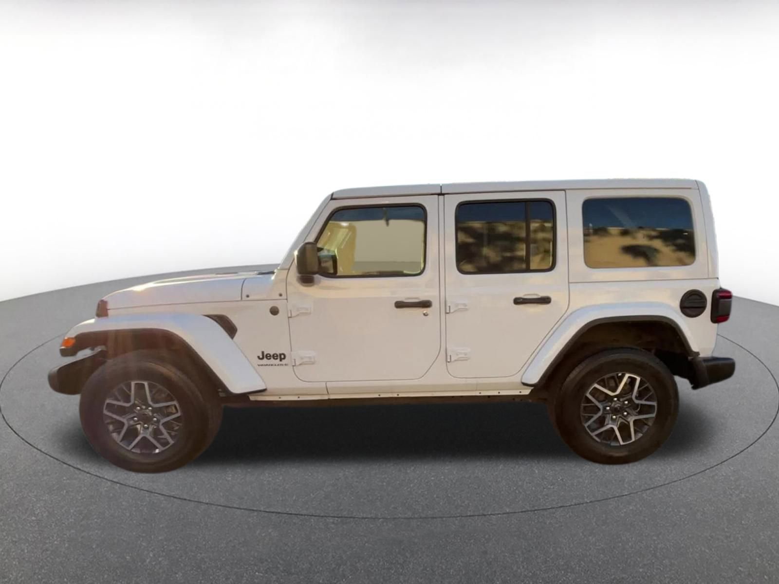 Thumbnail: 2025 Jeep Wrangler - 9