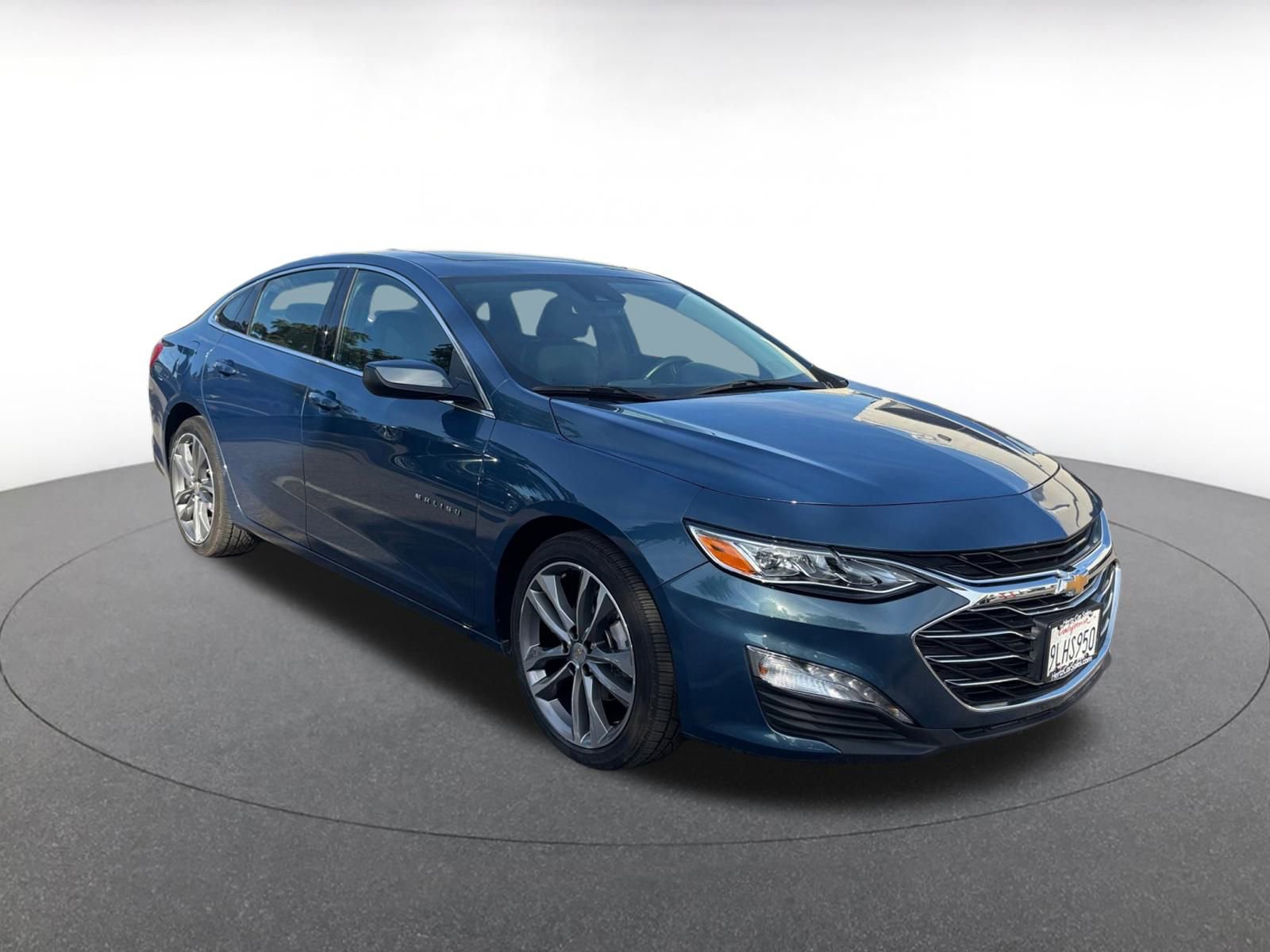 Thumbnail: 2024 Chevrolet Malibu - 1