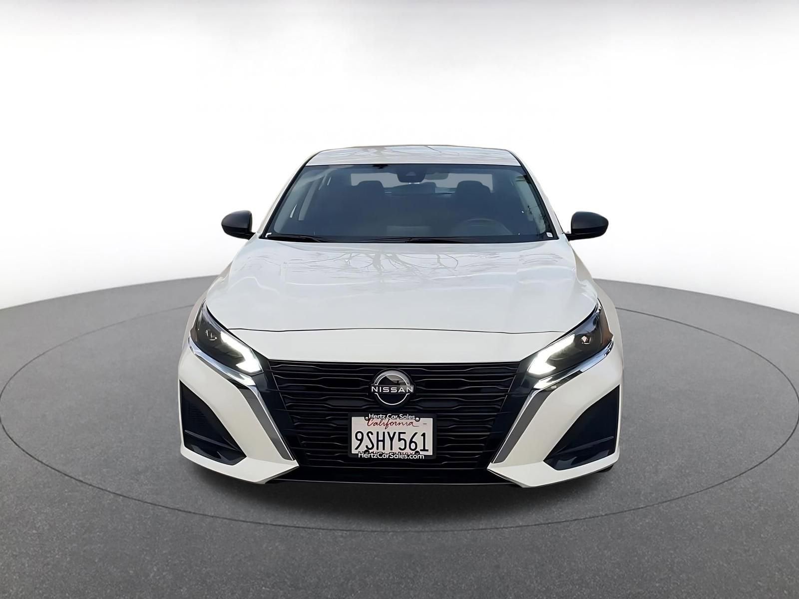 Thumbnail: 2025 Nissan Altima - 4