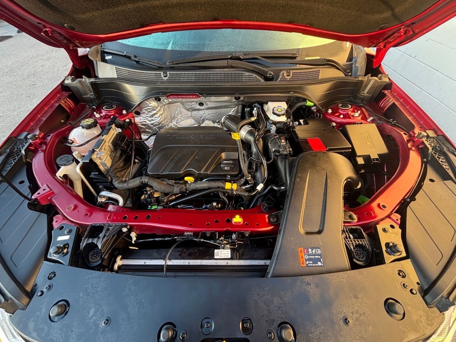 Thumbnail: 2025 Chevrolet Trax - 32