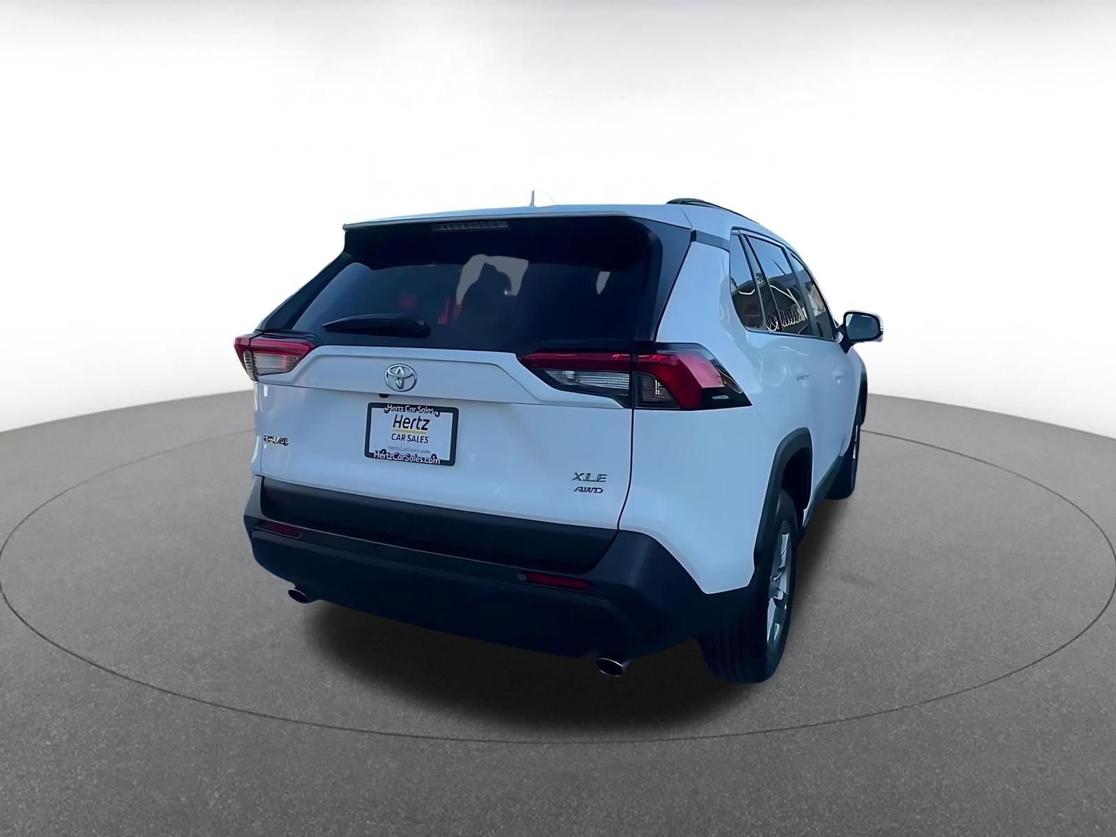 Thumbnail: 2025 Toyota RAV4 - 15