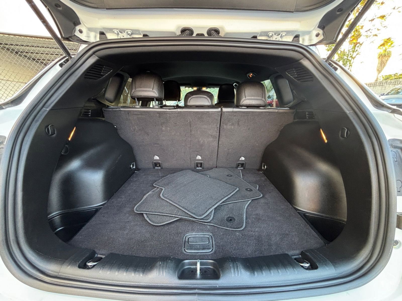 Thumbnail: 2025 Jeep Compass - 31