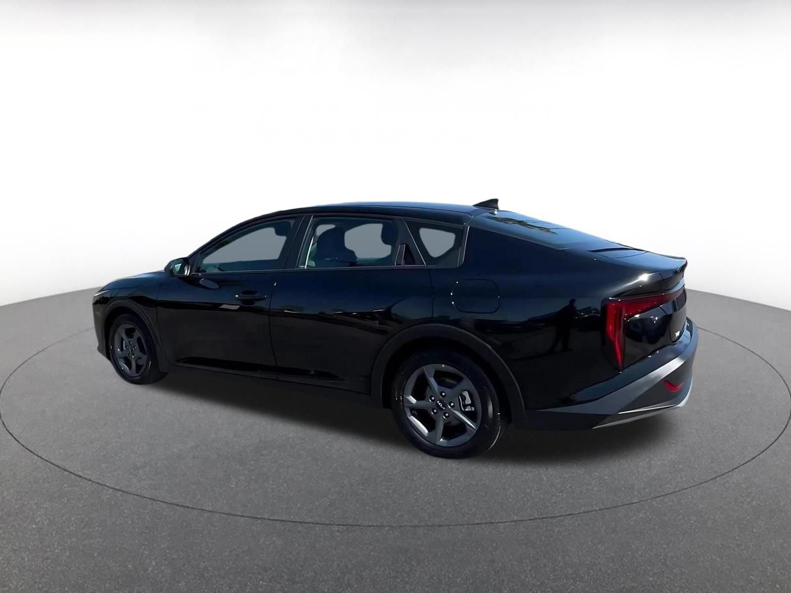 Thumbnail: 2025 Kia K4 - 9
