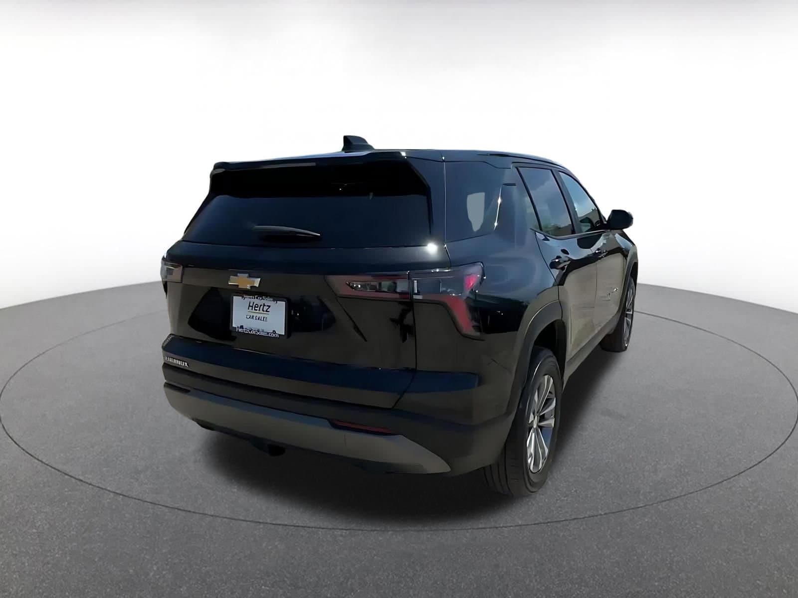 Thumbnail: 2025 Chevrolet Equinox - 14