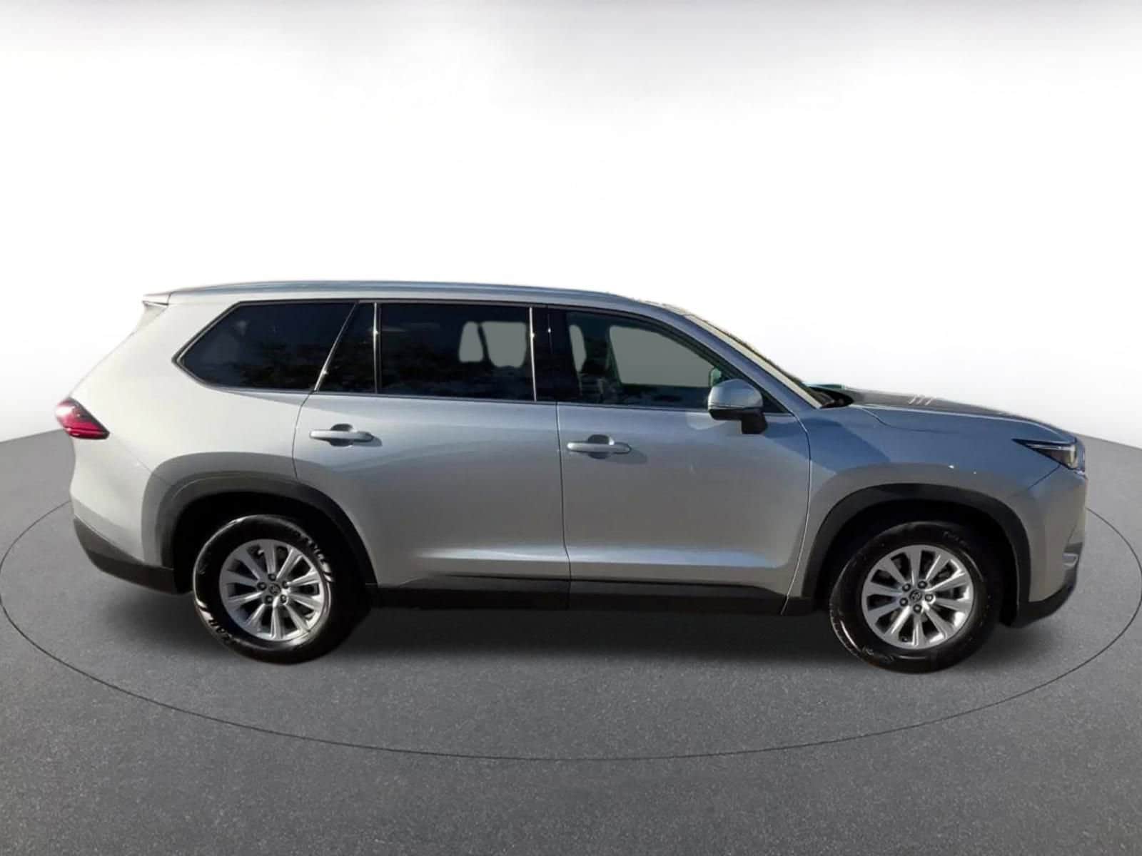 Thumbnail: 2025 Toyota Grand Highlander - 16