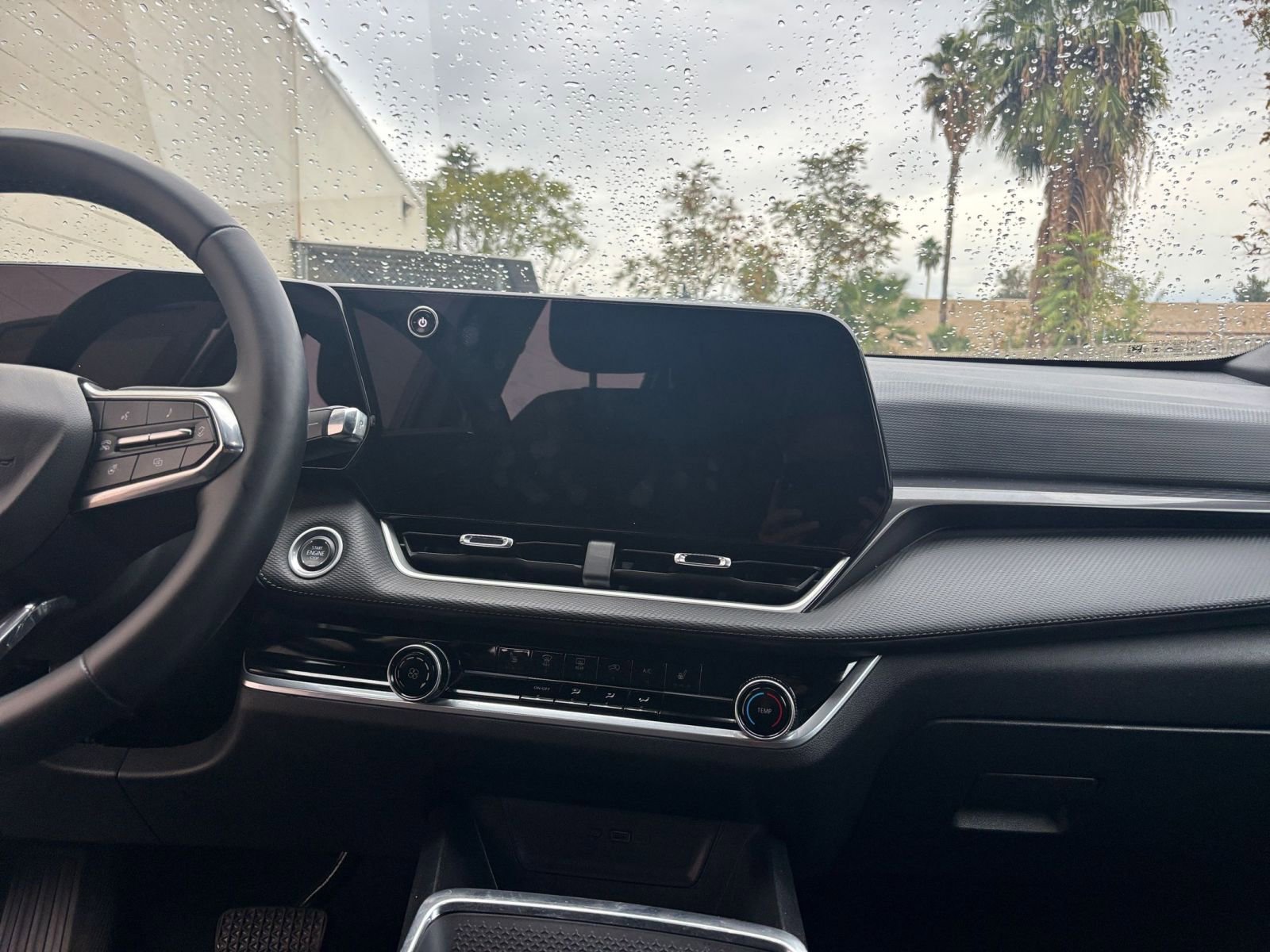 Thumbnail: 2025 Chevrolet Equinox - 18