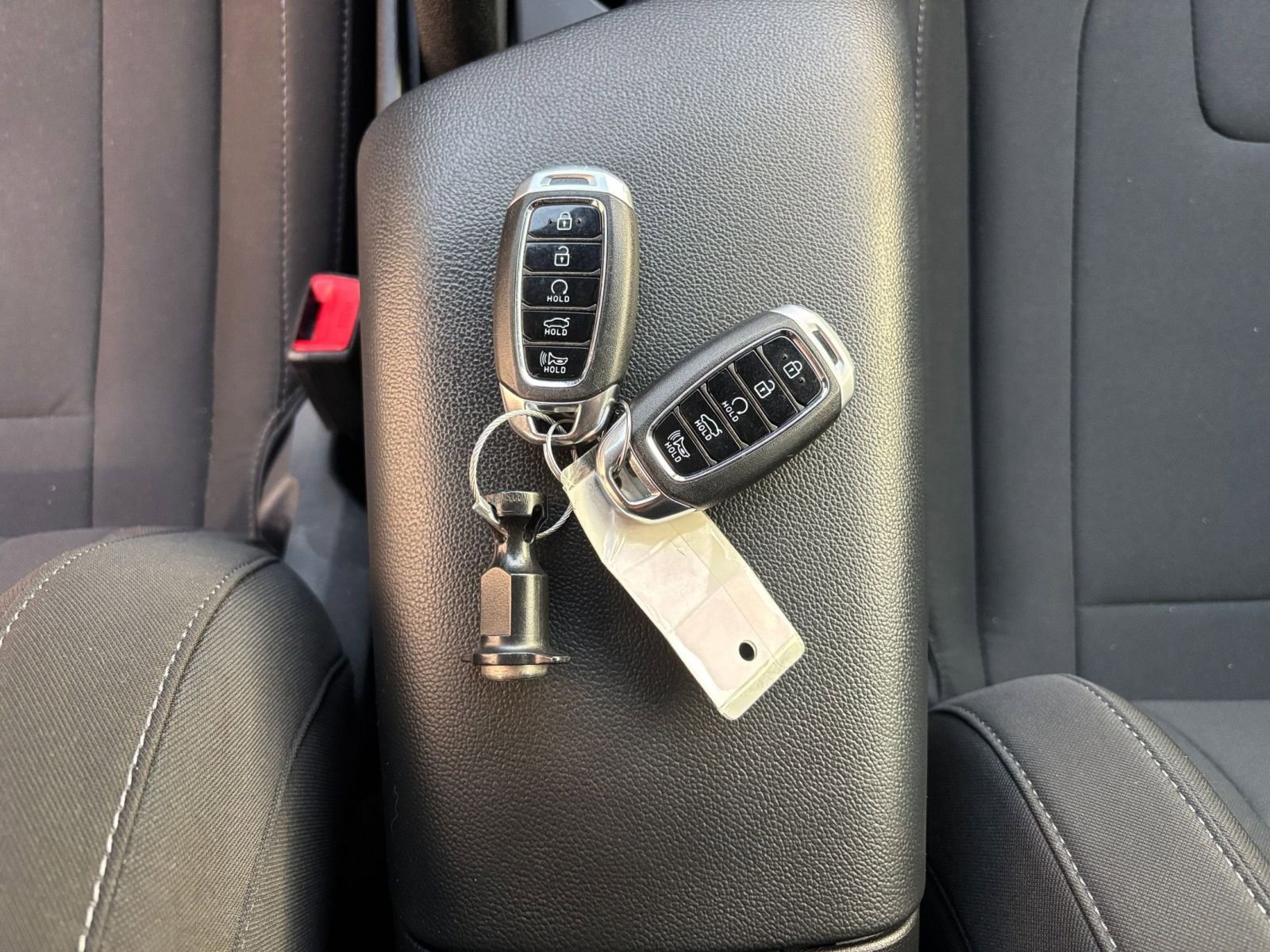 Thumbnail: 2021 Hyundai Elantra - 22