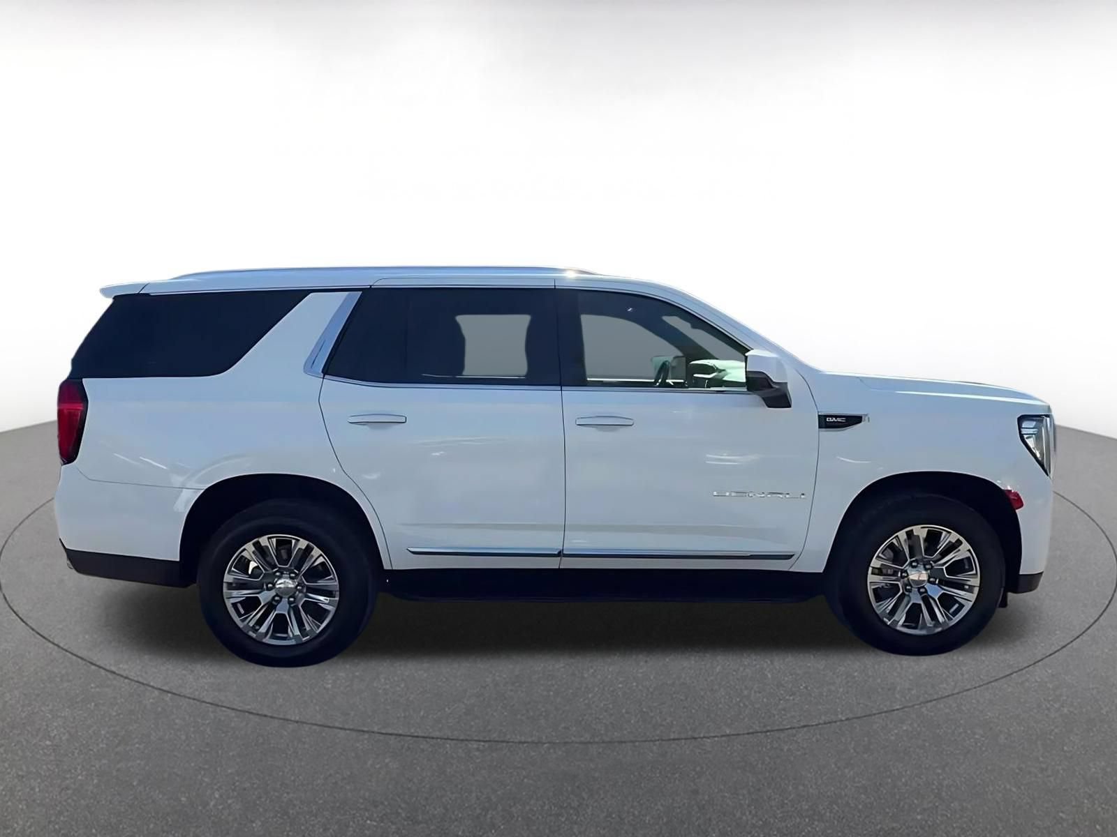 Thumbnail: 2023 GMC Yukon - 15