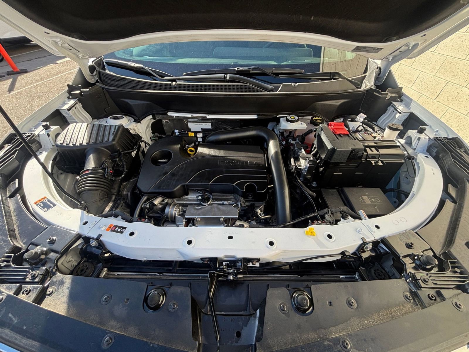 Thumbnail: 2025 Chevrolet Equinox - 32