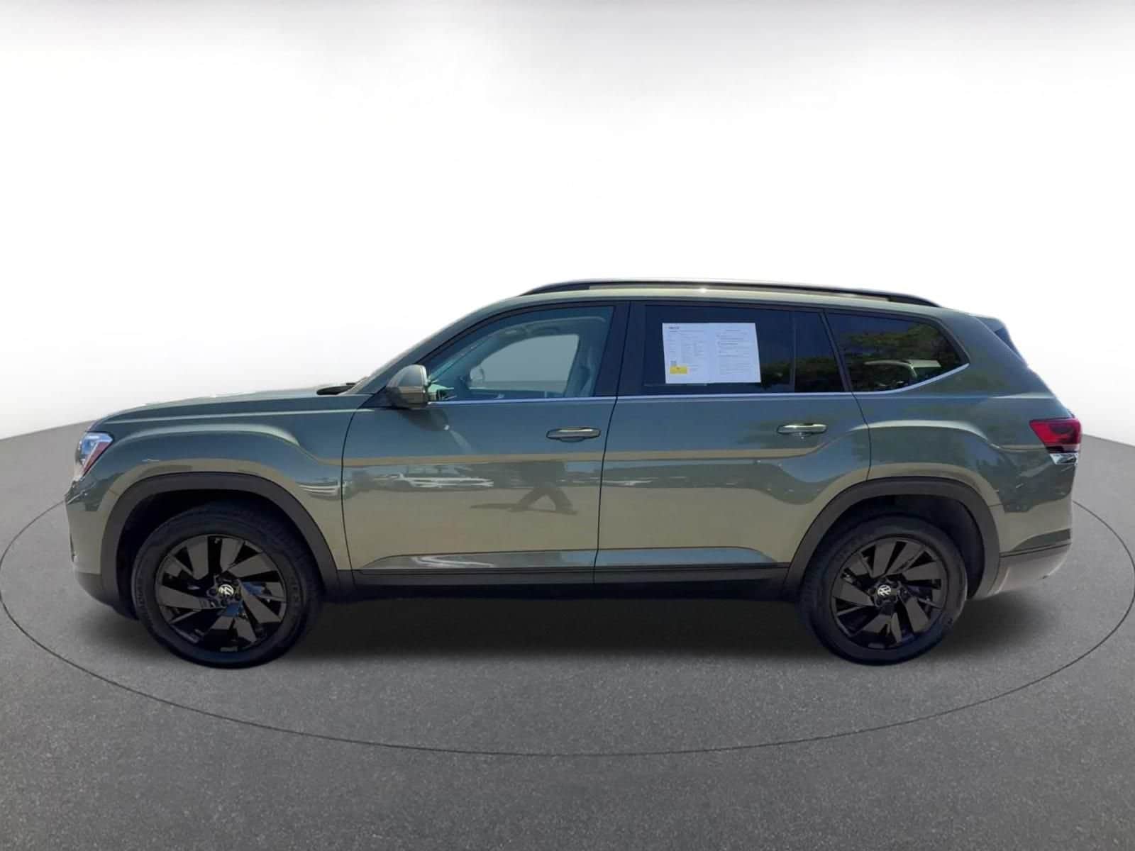 Thumbnail: 2026 Volkswagen Atlas - 8