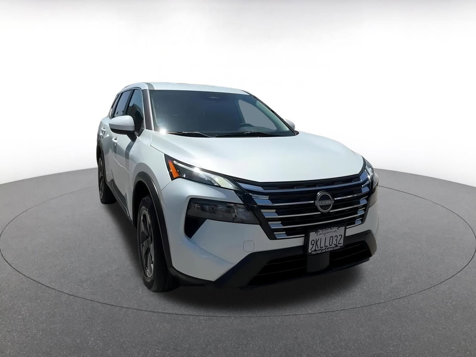 Thumbnail: 2024 Nissan Rogue - 3