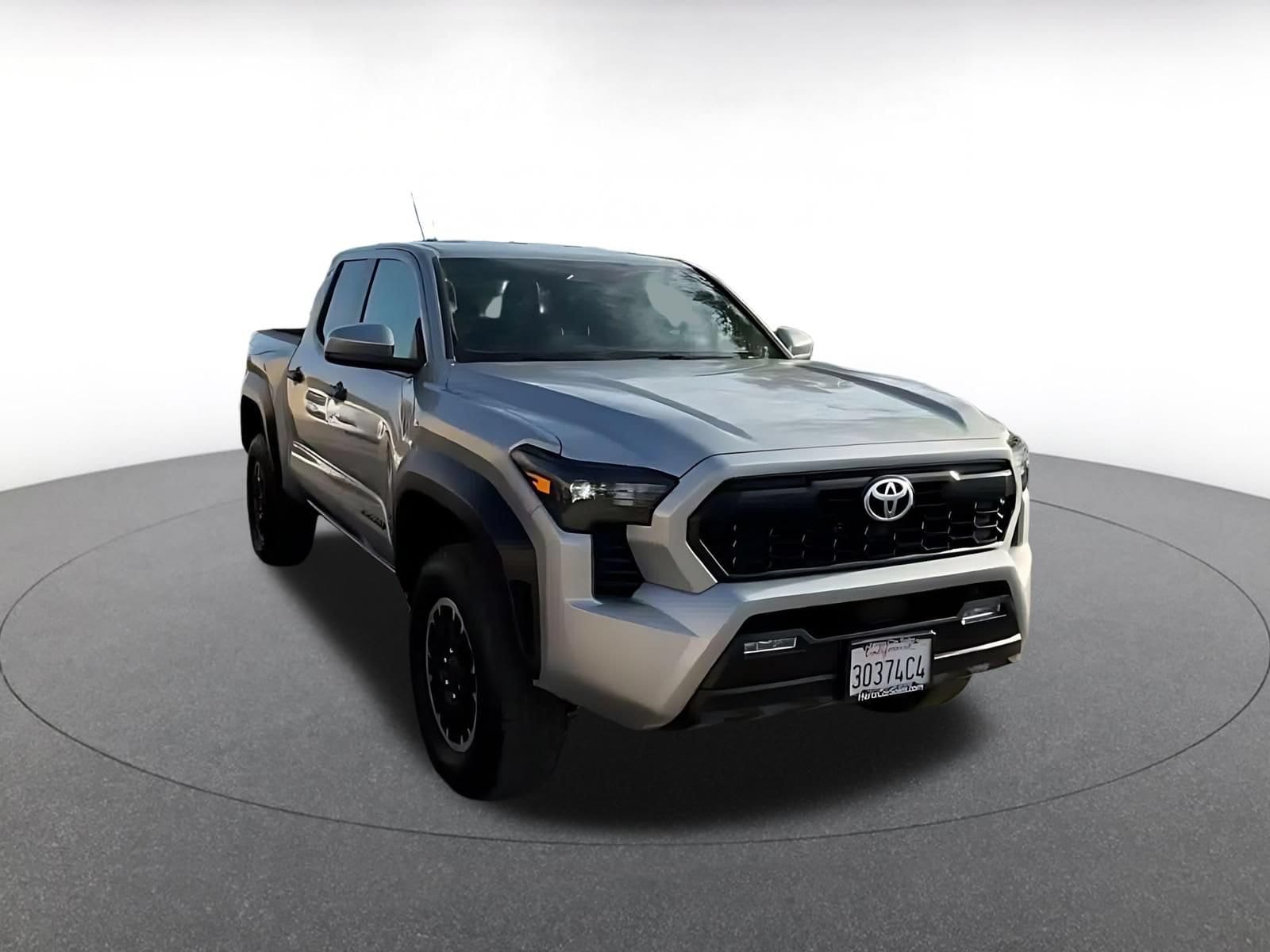 Thumbnail: 2025 Toyota Tacoma - 3