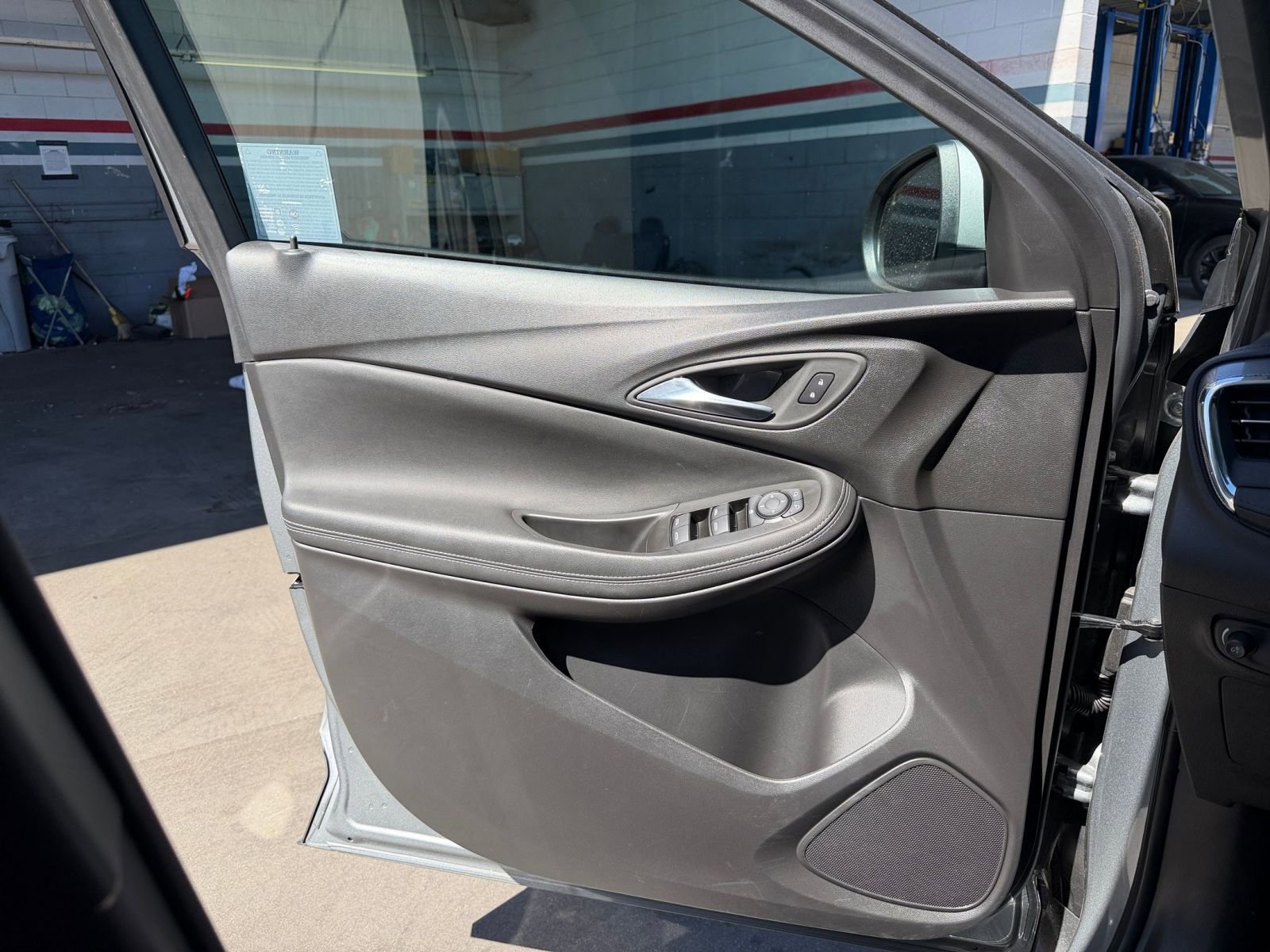 Thumbnail: 2025 Buick Encore GX - 18