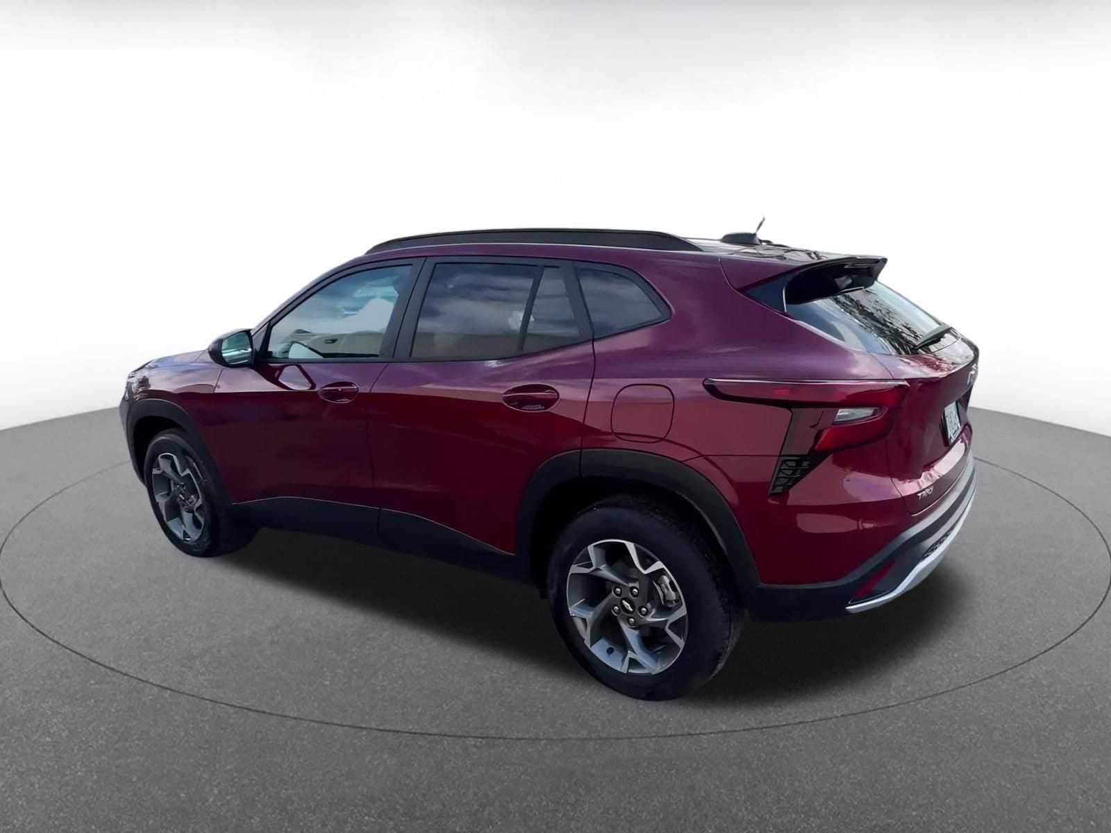 Thumbnail: 2025 Chevrolet Trax - 10