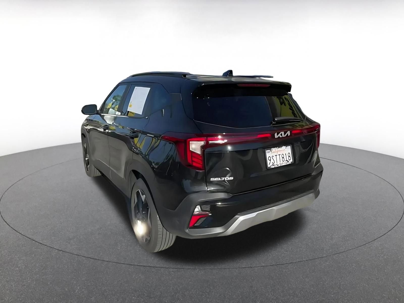 Thumbnail: 2025 Kia Seltos - 11