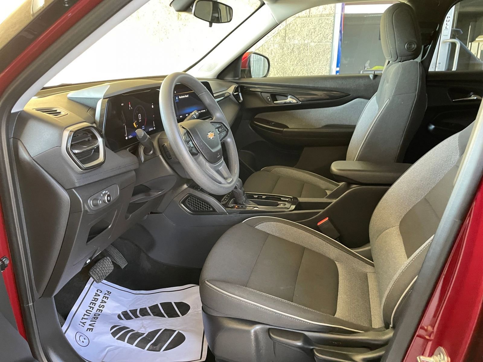 Thumbnail: 2025 Chevrolet TrailBlazer - 25