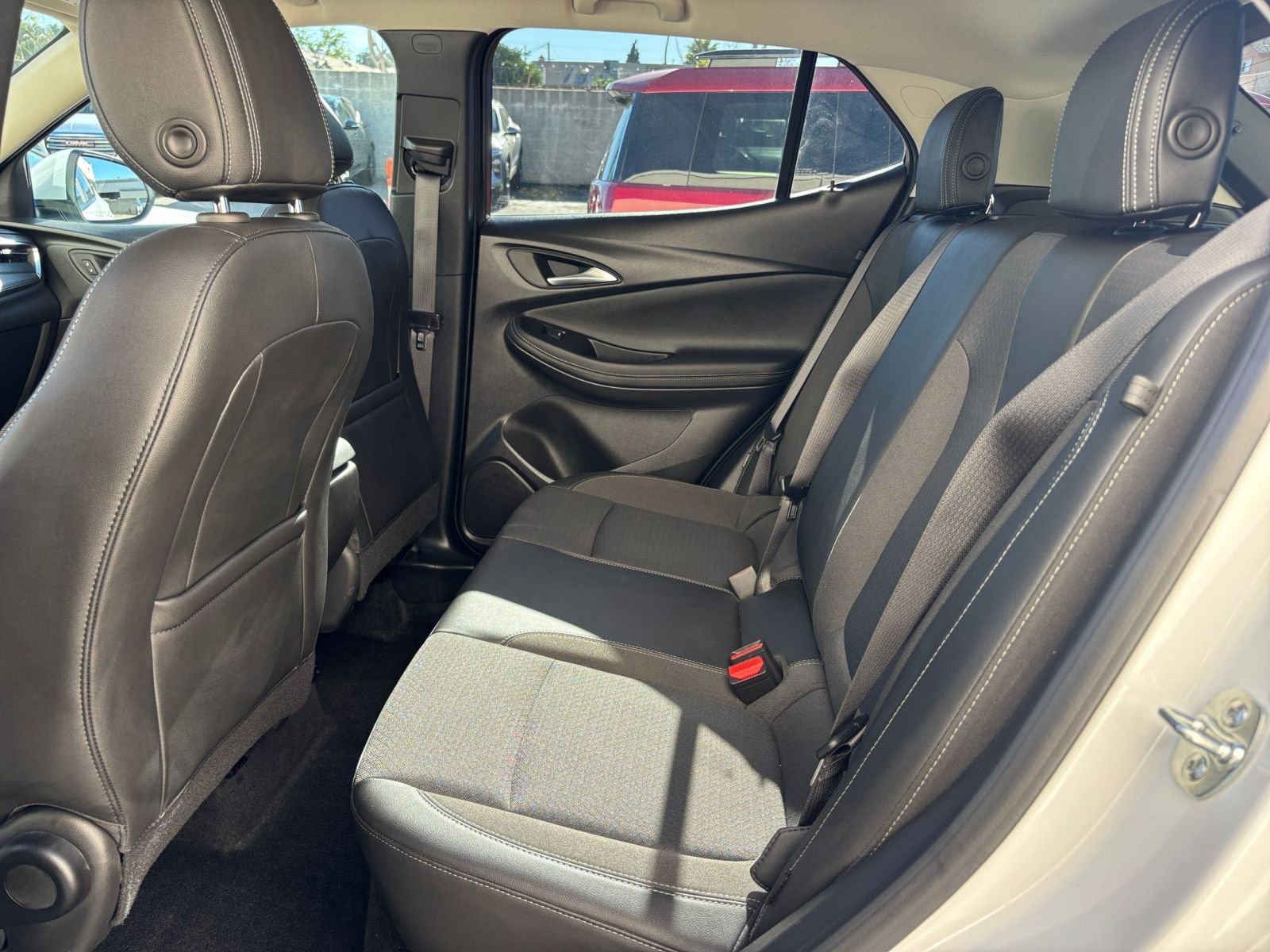 Thumbnail: 2025 Buick Encore GX - 25