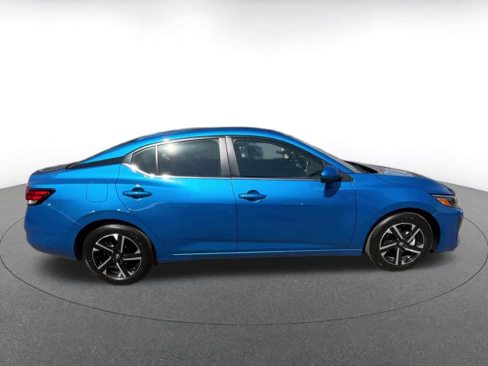 Thumbnail: 2025 Nissan Sentra - 16