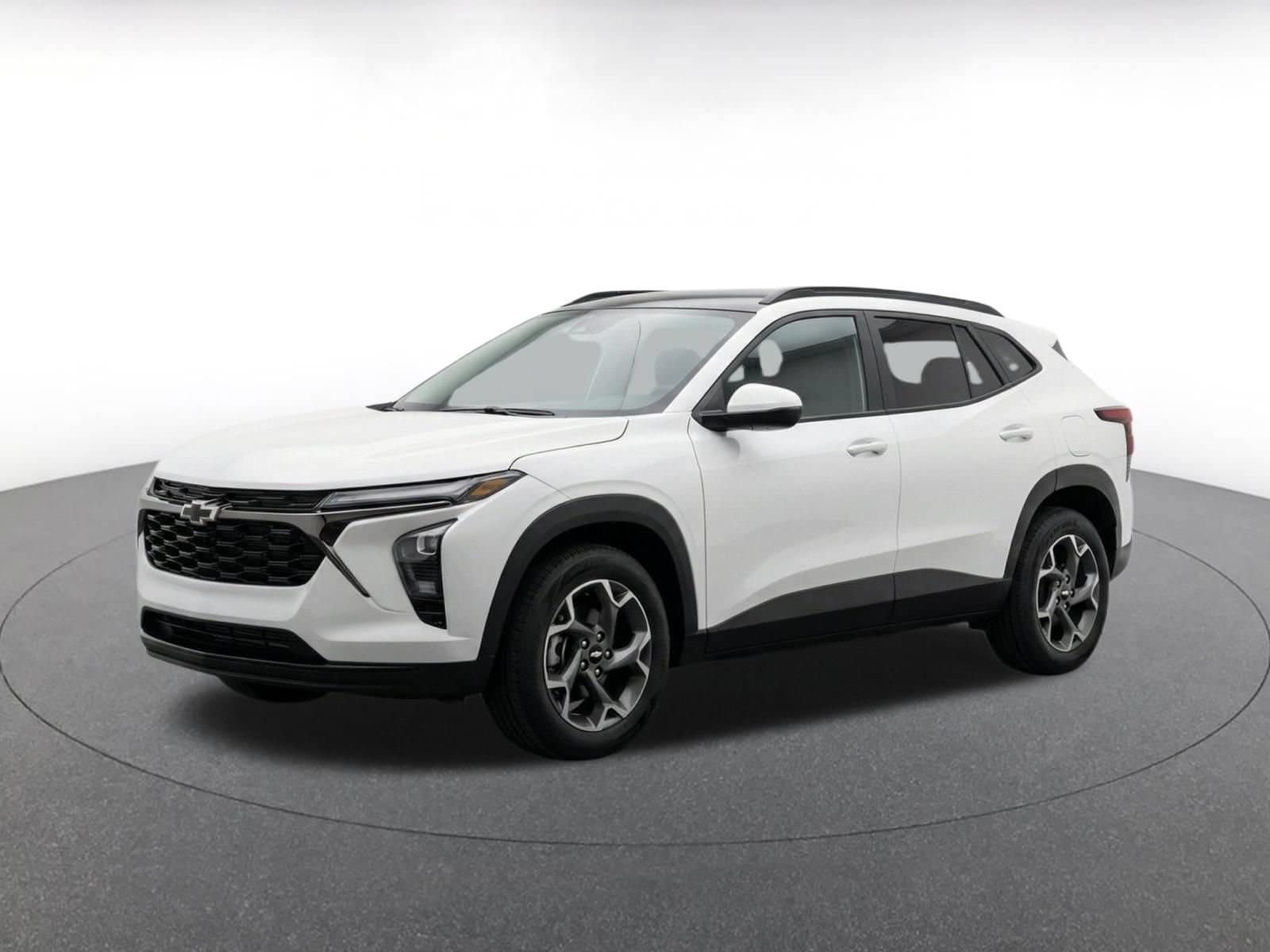 Thumbnail: 2025 Chevrolet Trax - 3