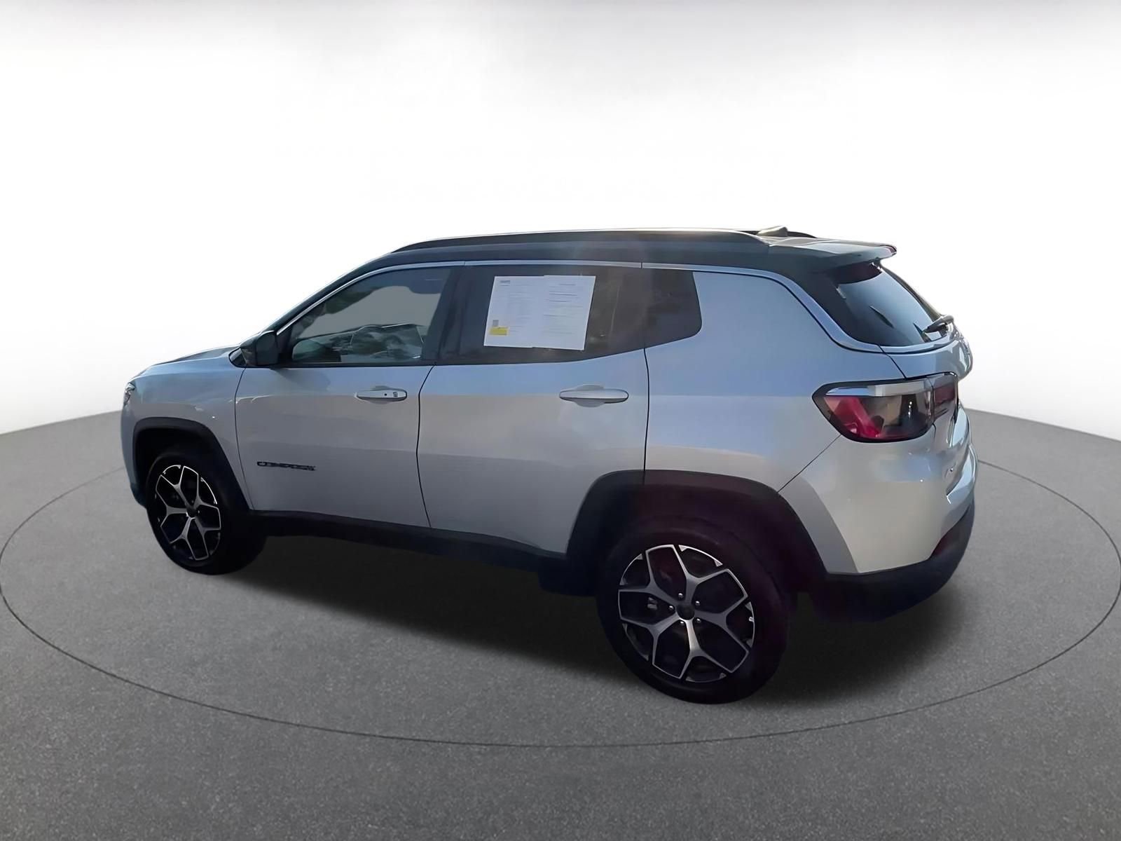Thumbnail: 2025 Jeep Compass - 10