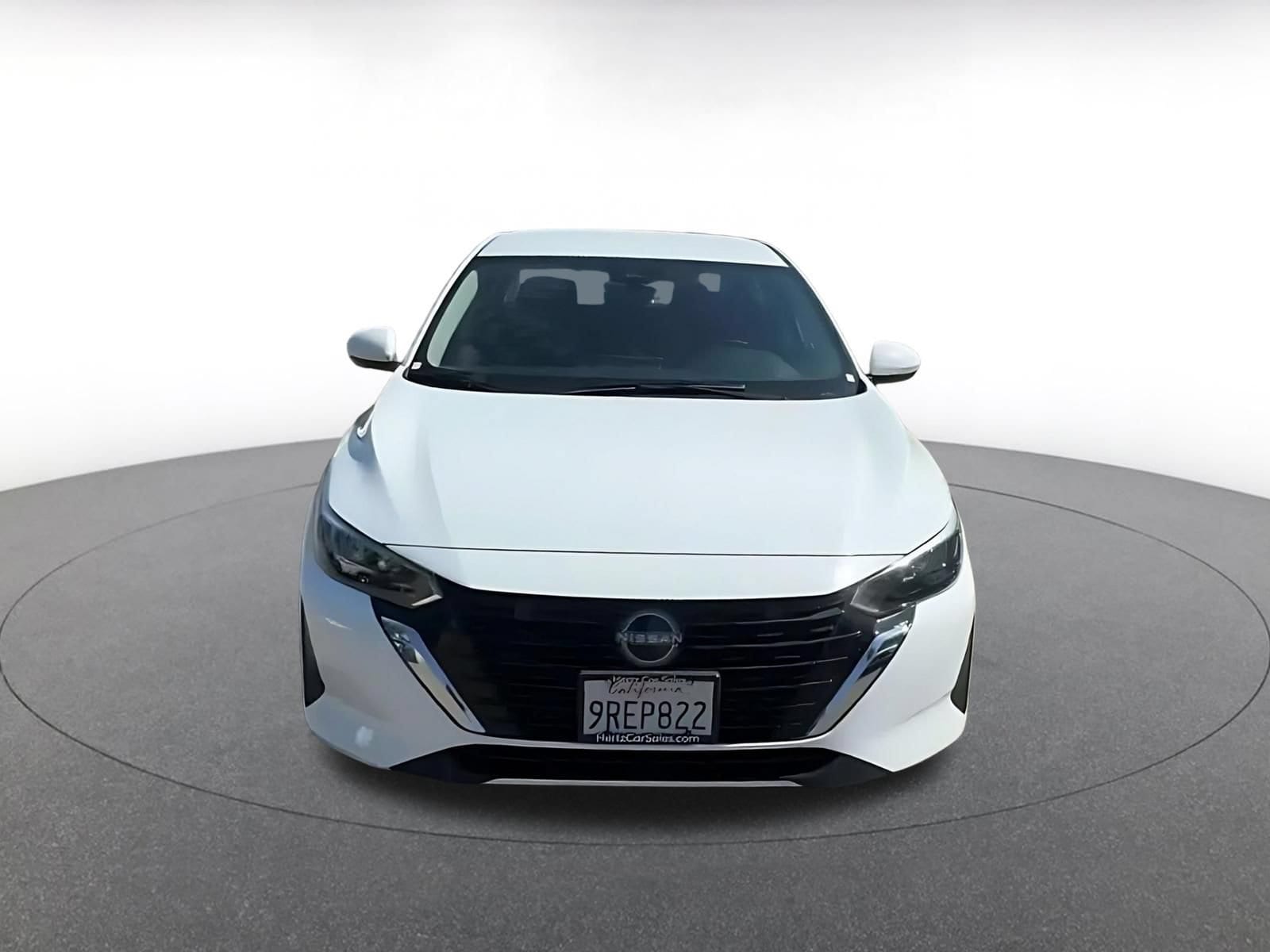 Thumbnail: 2025 Nissan Sentra - 4