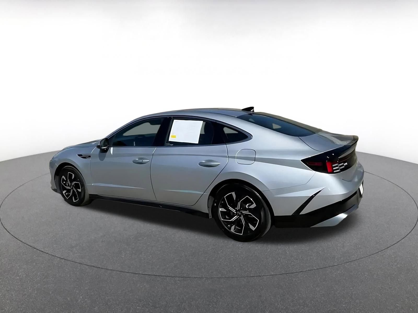 Thumbnail: 2025 Hyundai Sonata - 10