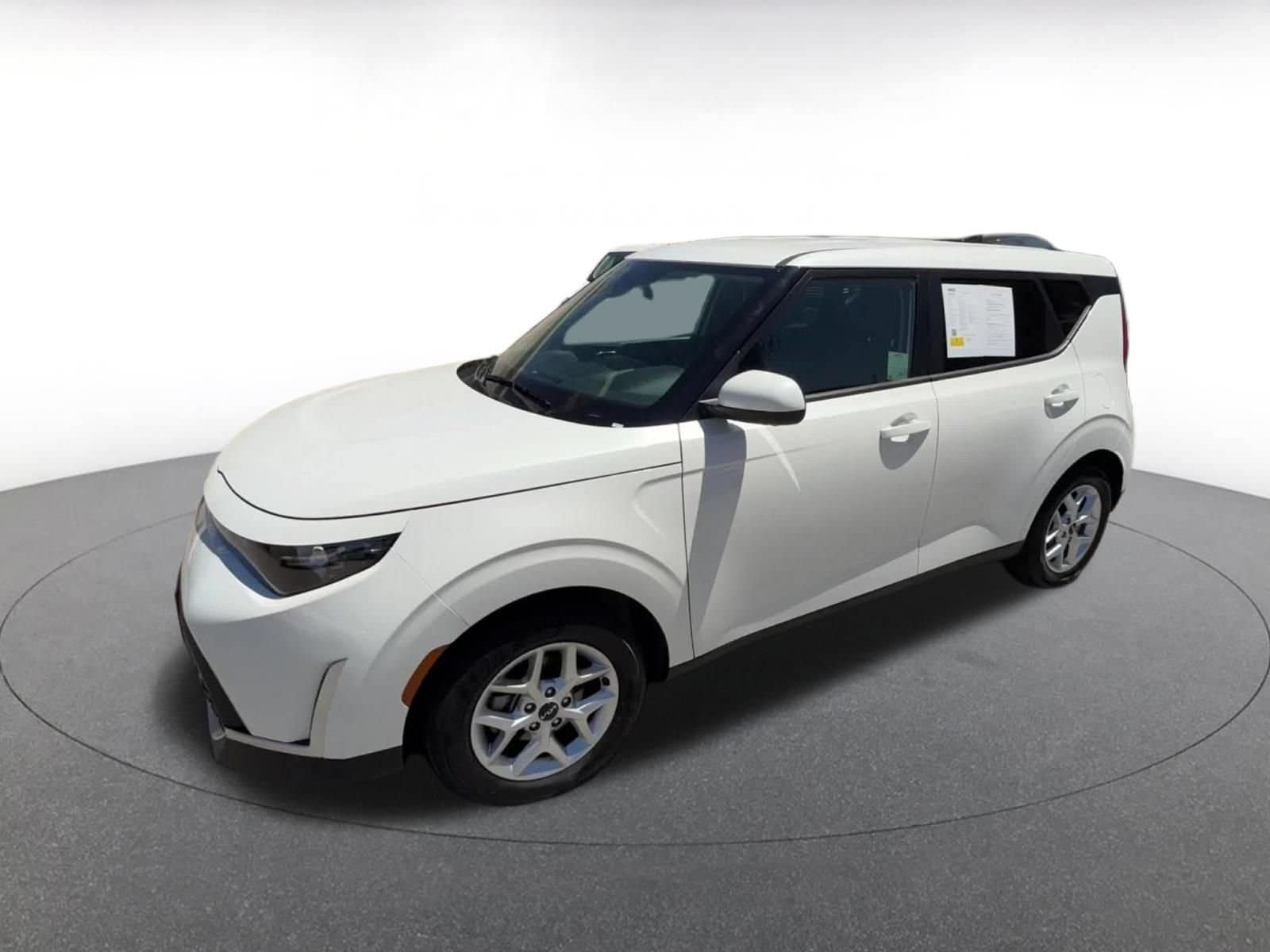 Thumbnail: 2025 Kia Soul - 8