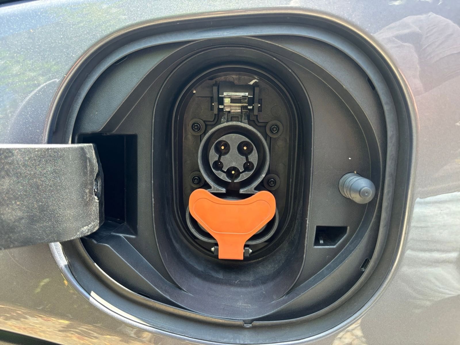 Thumbnail: 2023 Chevrolet Bolt EV - 23