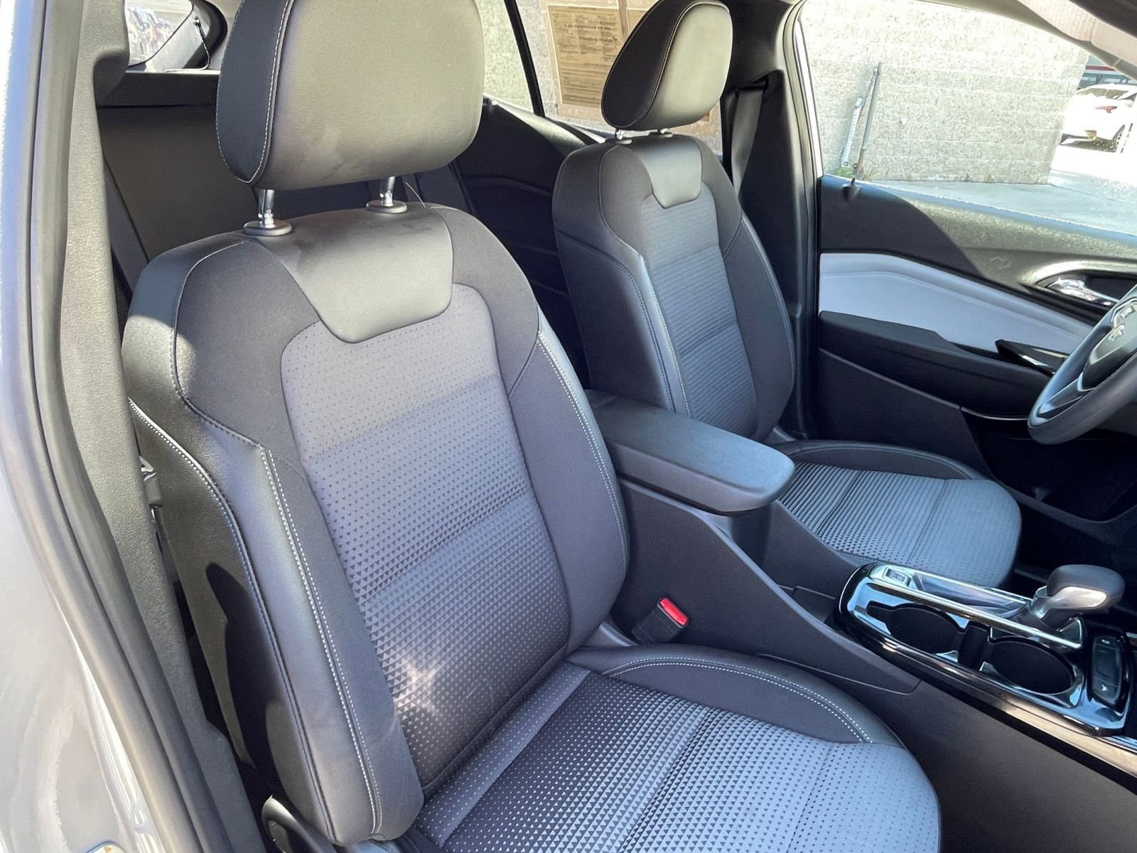 Thumbnail: 2025 Chevrolet Trax - 35