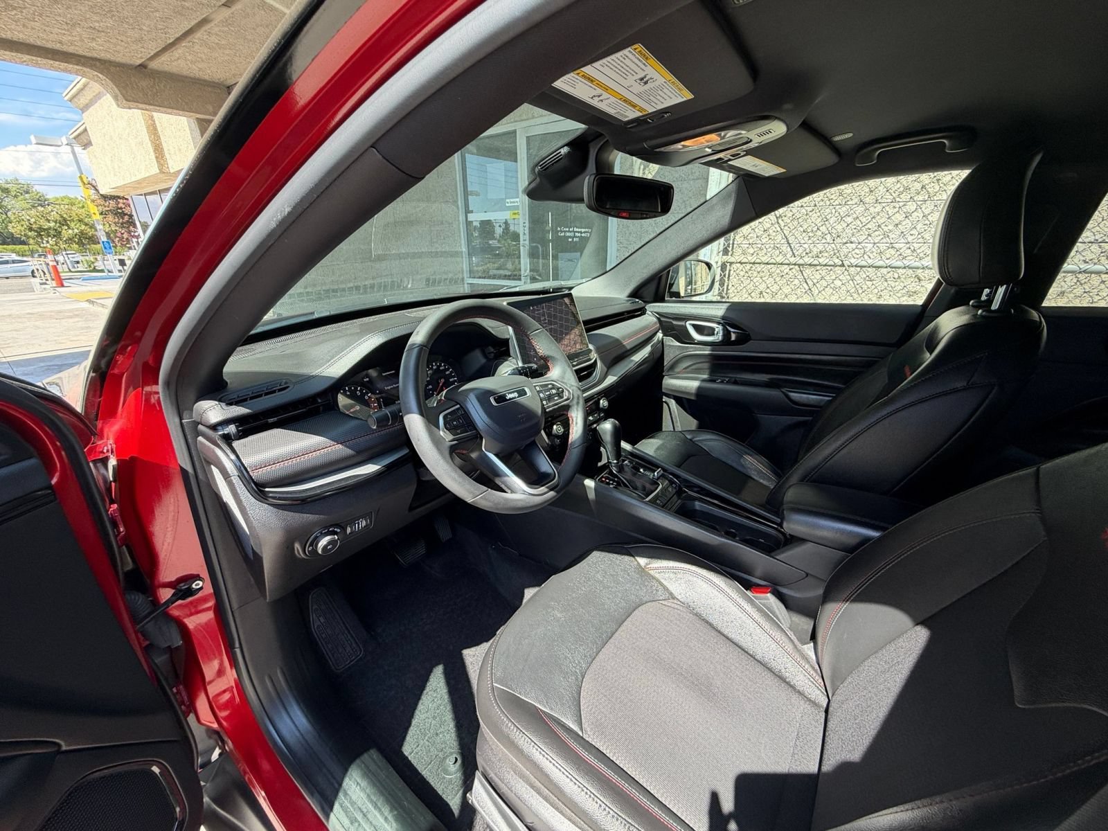 Thumbnail: 2025 Jeep Compass - 32