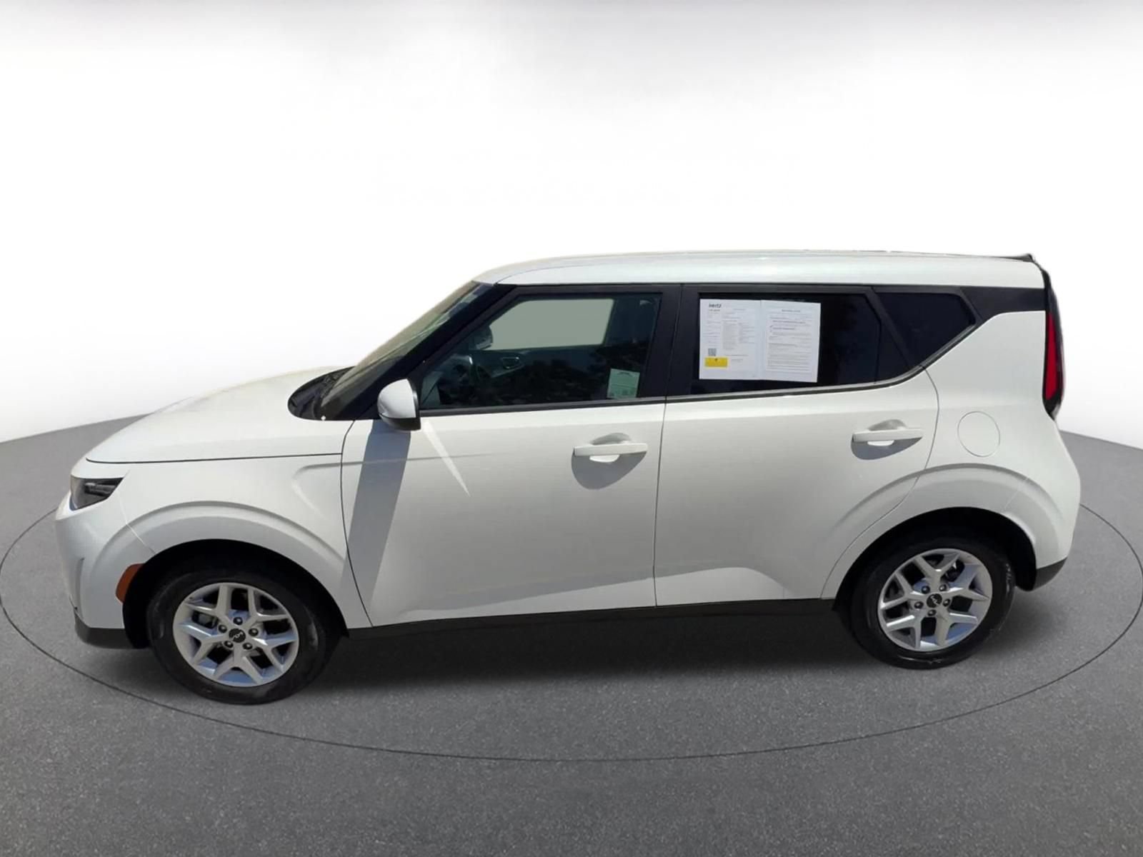 Thumbnail: 2025 Kia Soul - 9