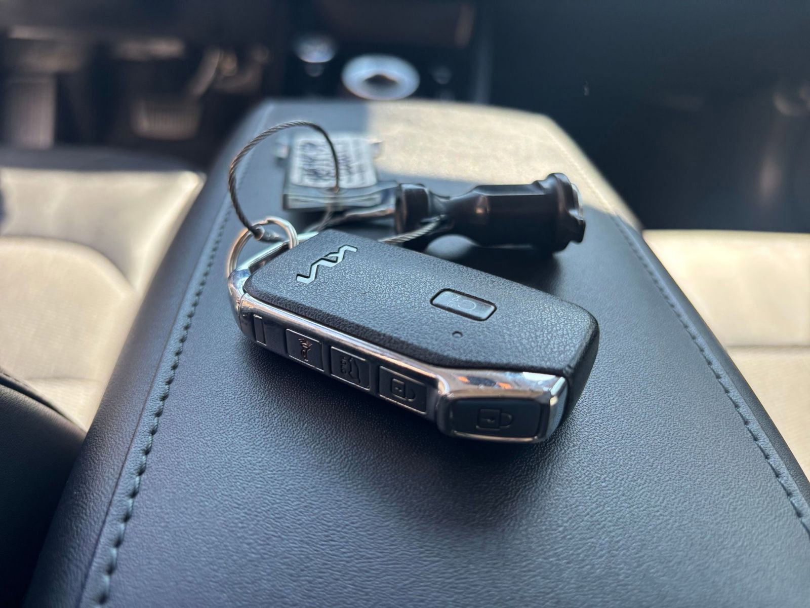 Thumbnail: 2023 Kia Niro - 27