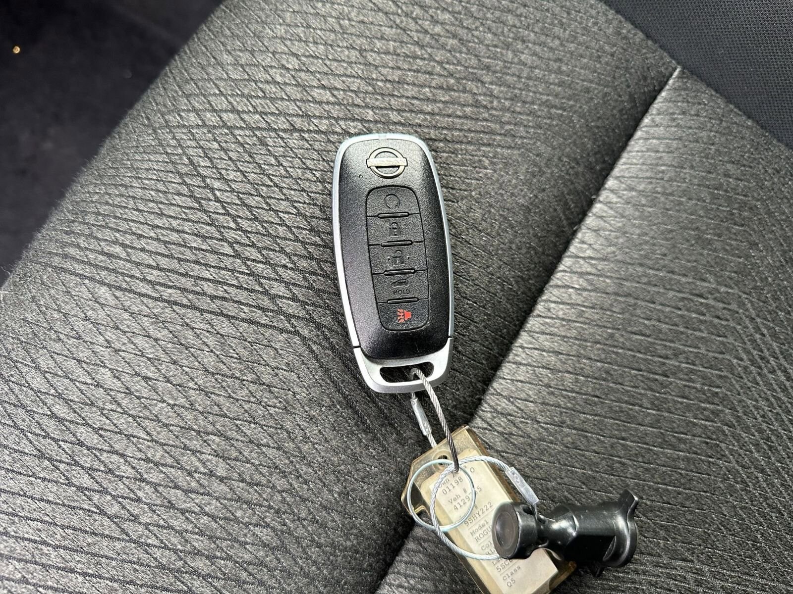 Thumbnail: 2025 Nissan Rogue - 20