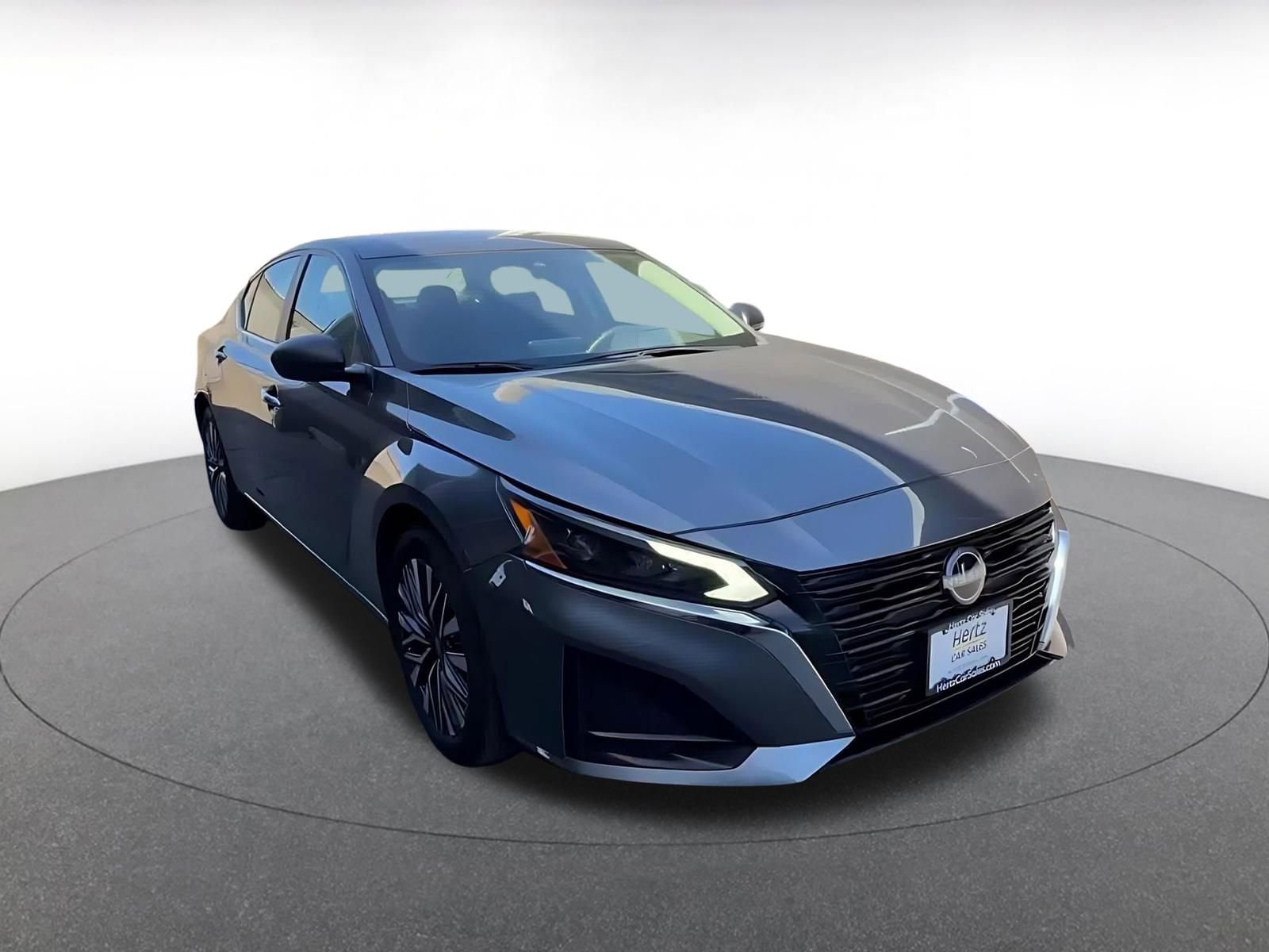 Thumbnail: 2025 Nissan Altima - 3