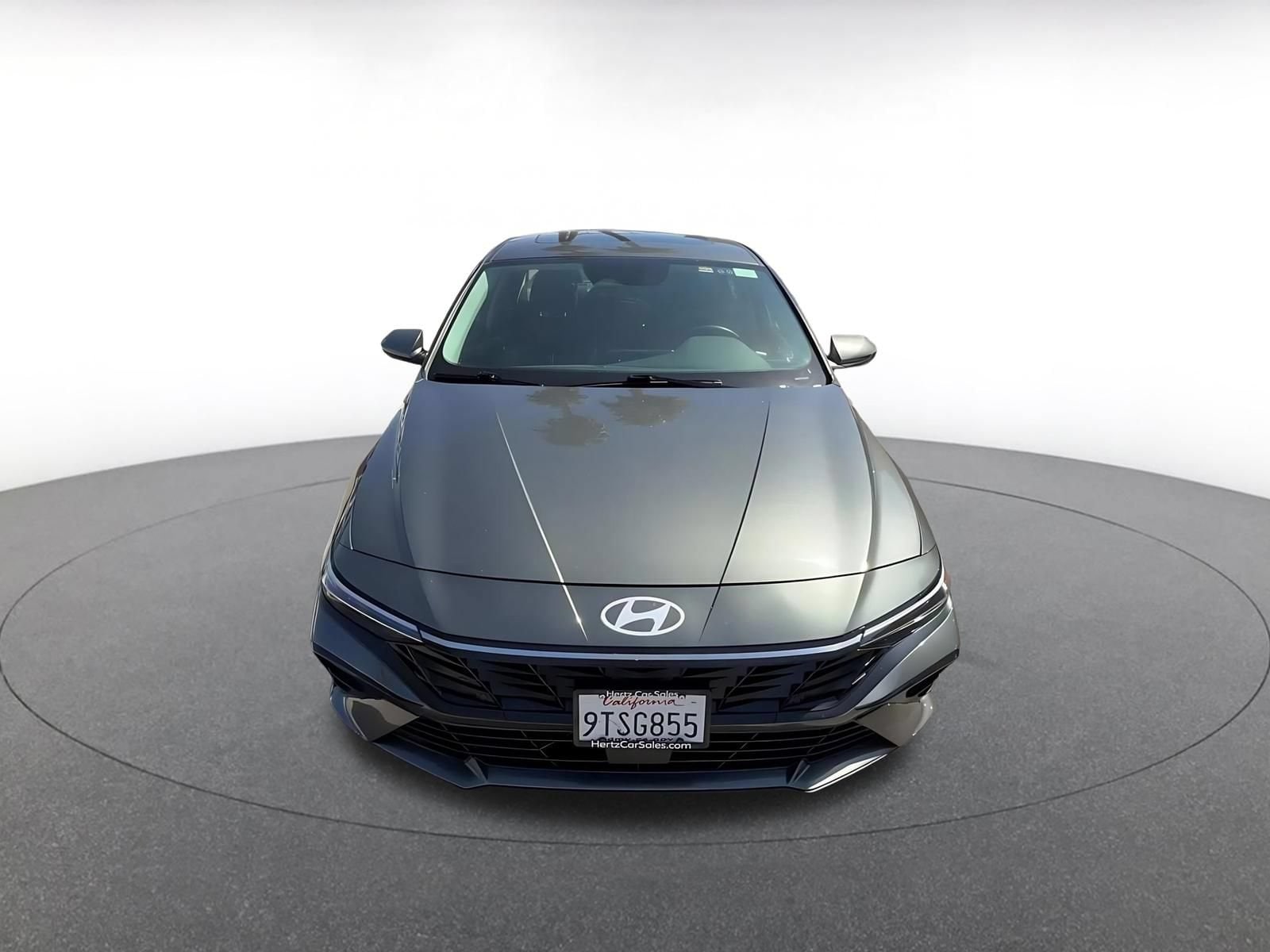 Thumbnail: 2025 Hyundai Elantra - 4