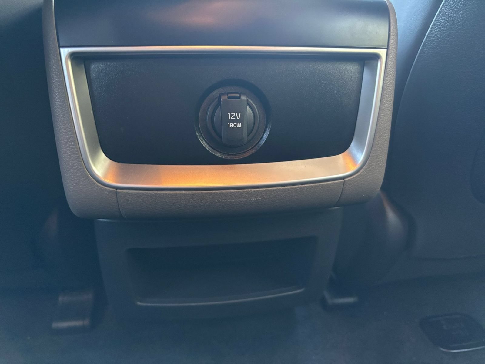 Thumbnail: 2026 Kia Carnival - 23
